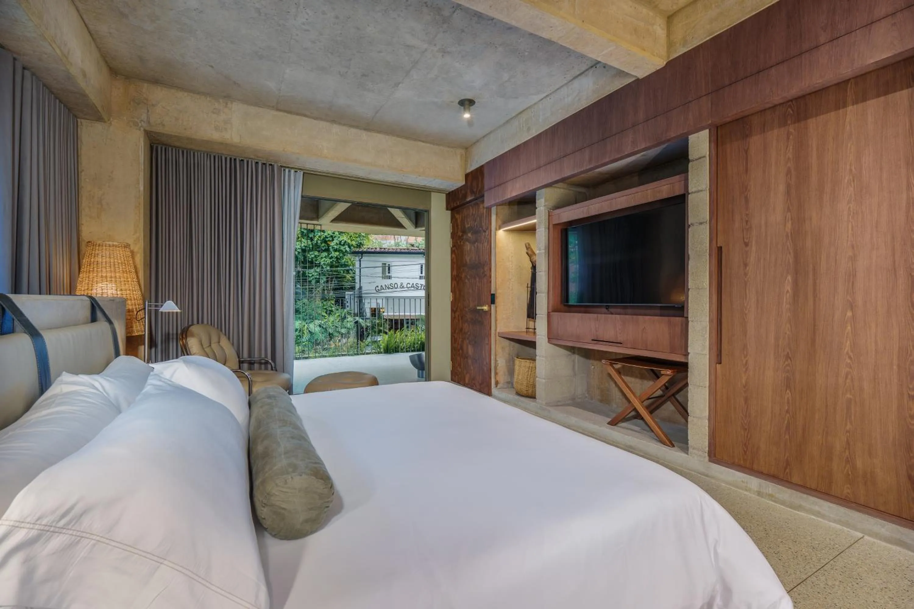 Bed in 23 Living