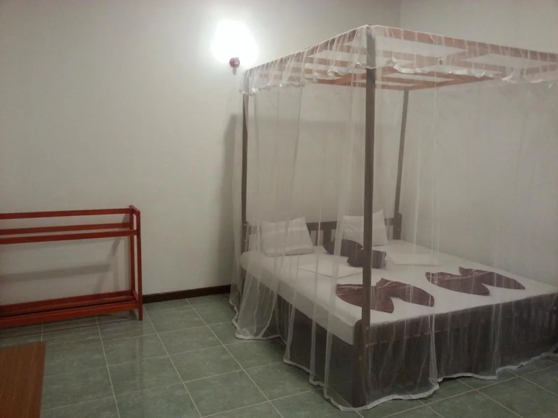 Bed in Talalla Freedom Resort