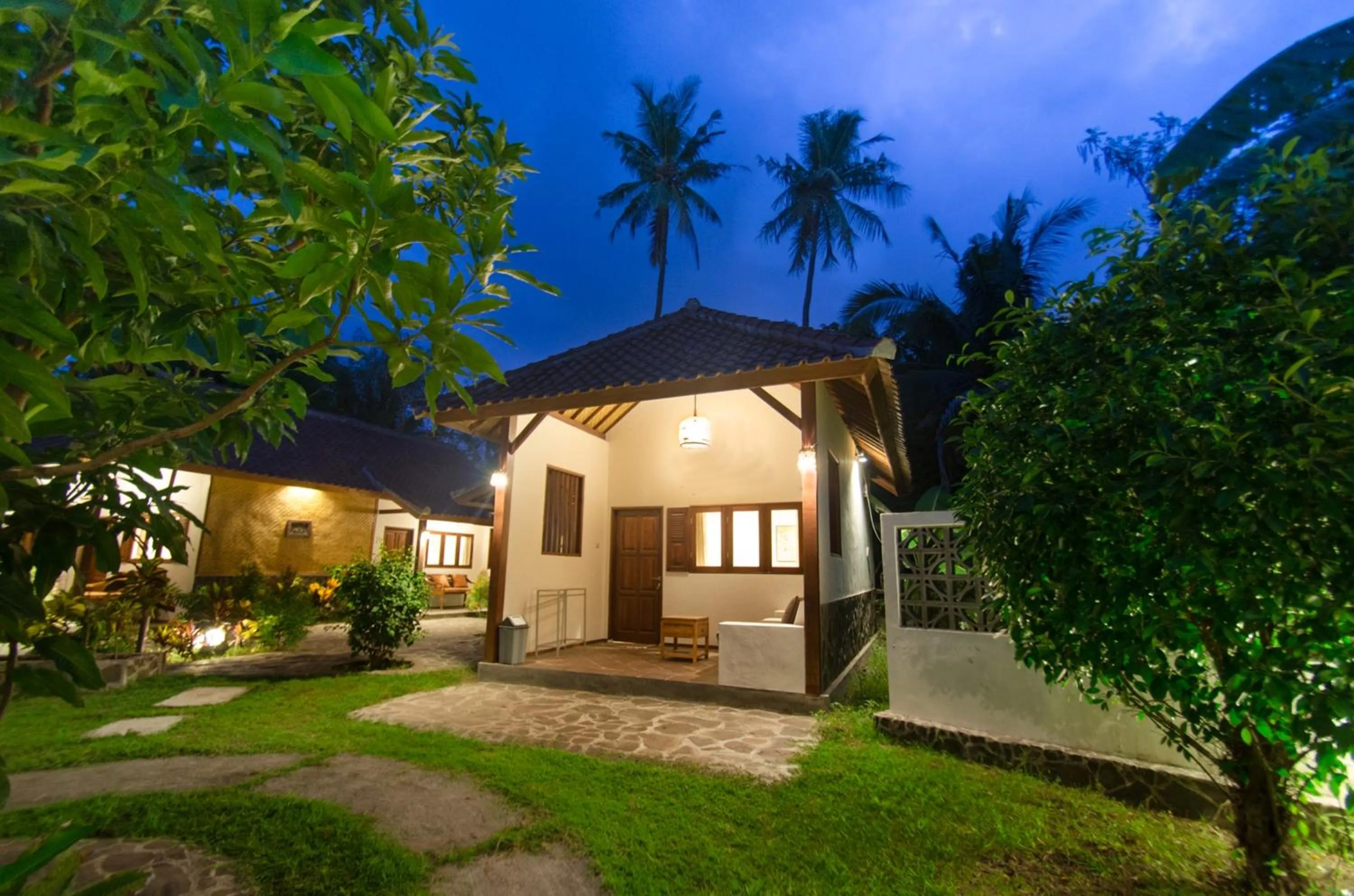 Photo of the whole room in Si Pitung Village