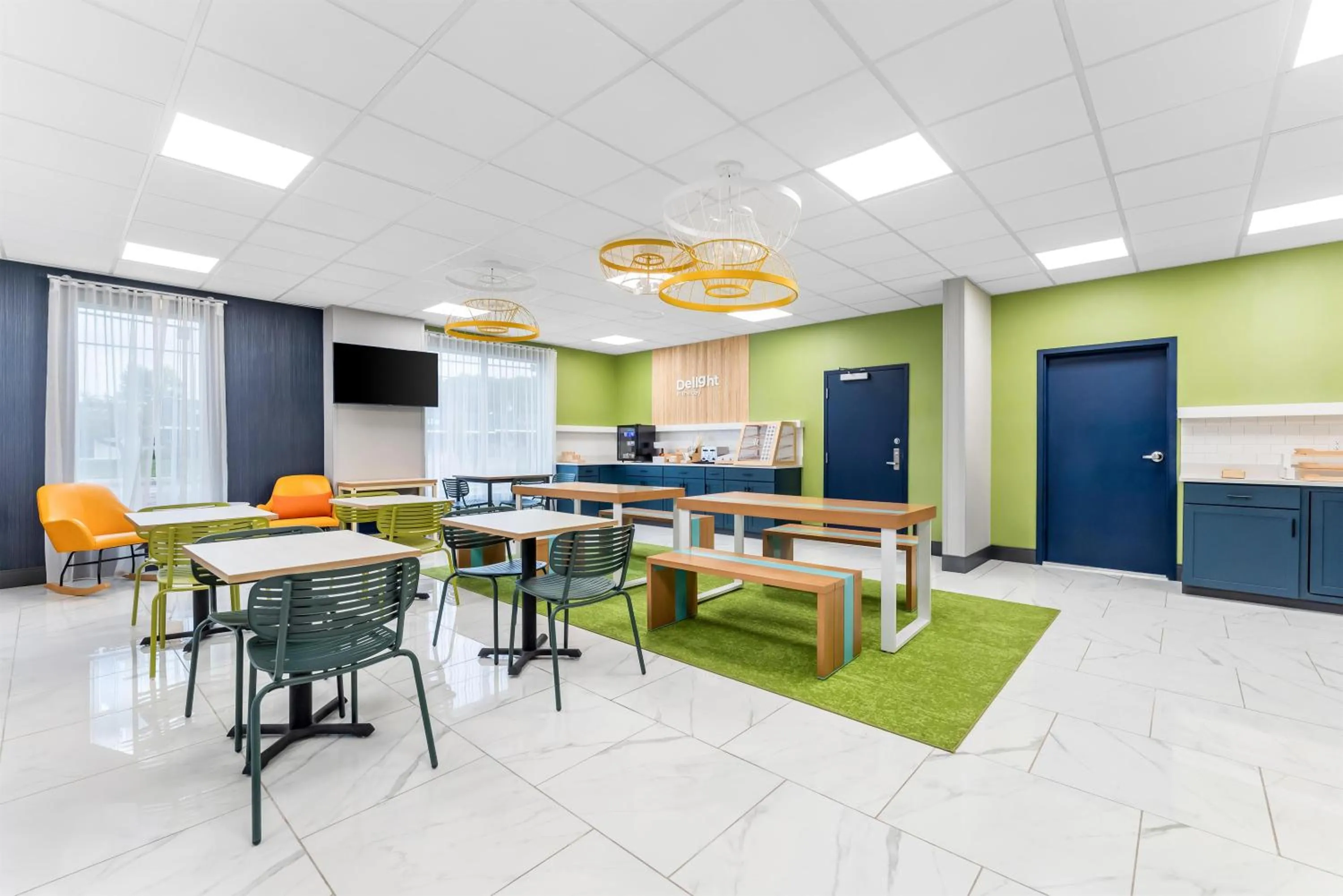 Breakfast in Spark by Hilton Essex Junction