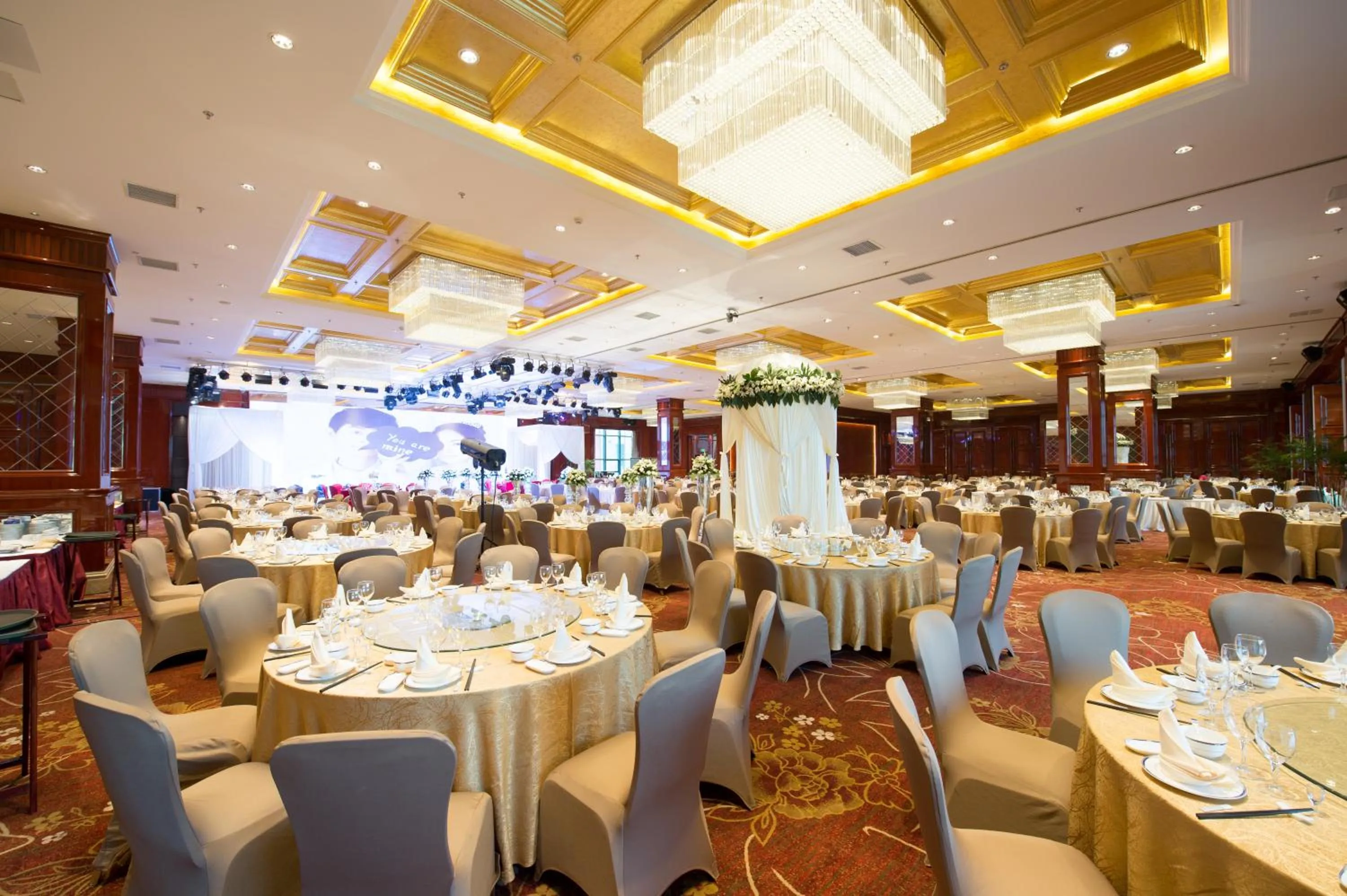 Banquet/Function facilities in Huachen International Hotel