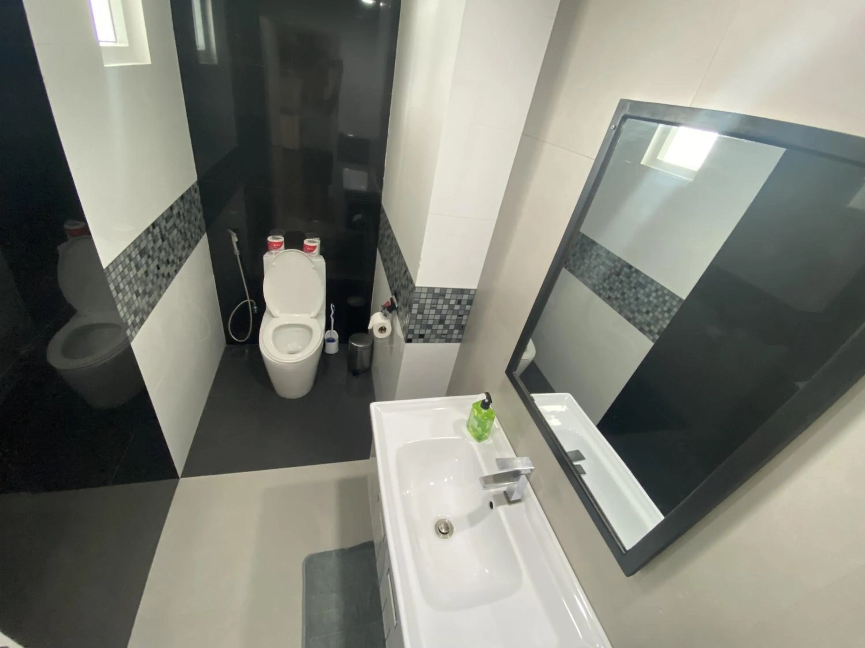 Toilet in Lalaguna Villas Luxury Dive Resort and Spa