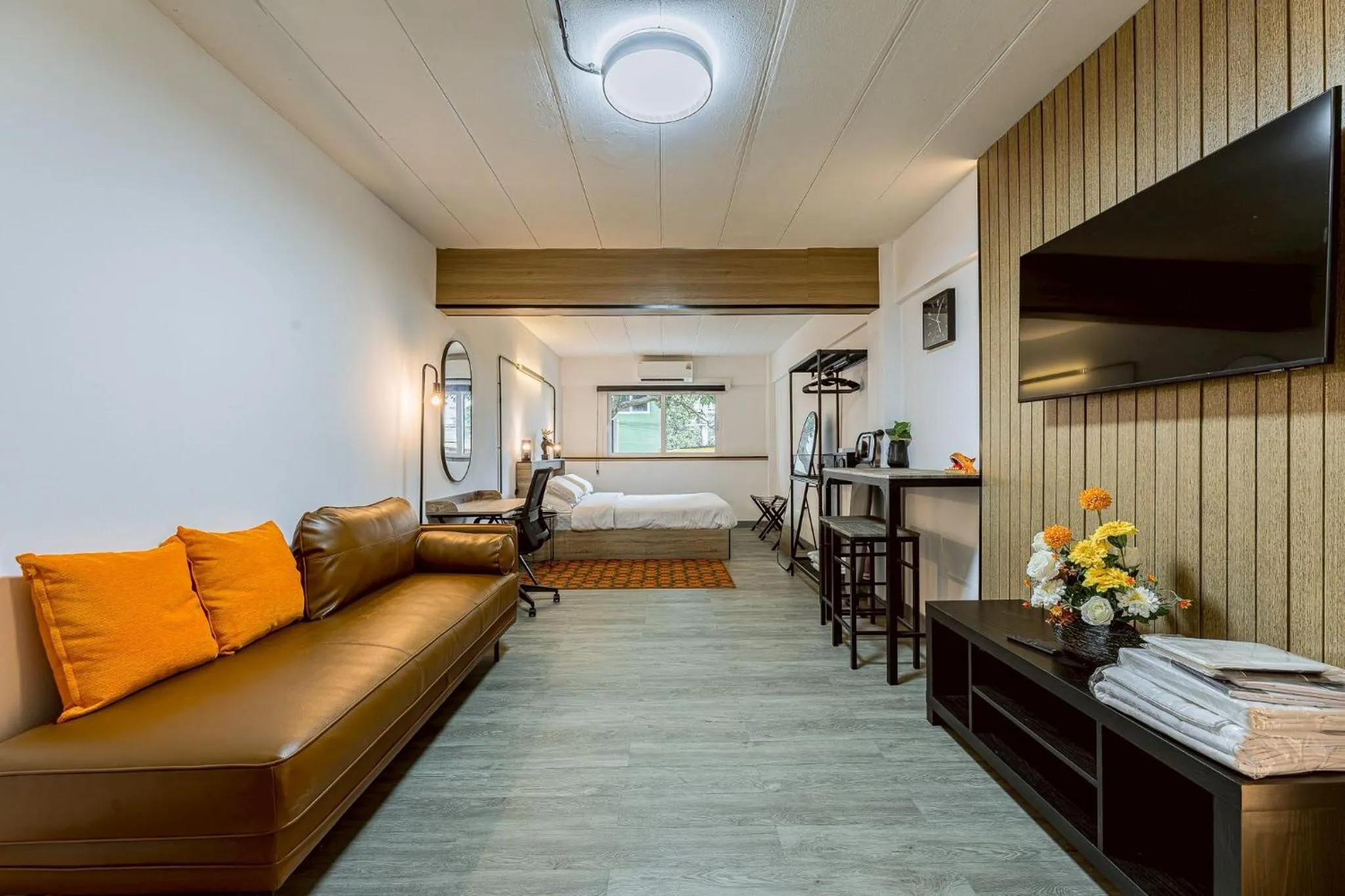 Junior Suite in Oasis Suites Pattaya