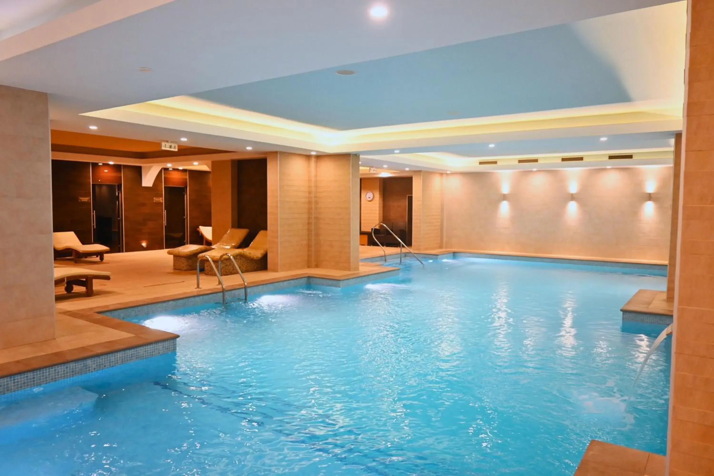 Swimming pool in Aleksandar Palace Hotel Congress Center & SPA Swimming pool in Aleksandar Palace Hotel Congress Center & SPA