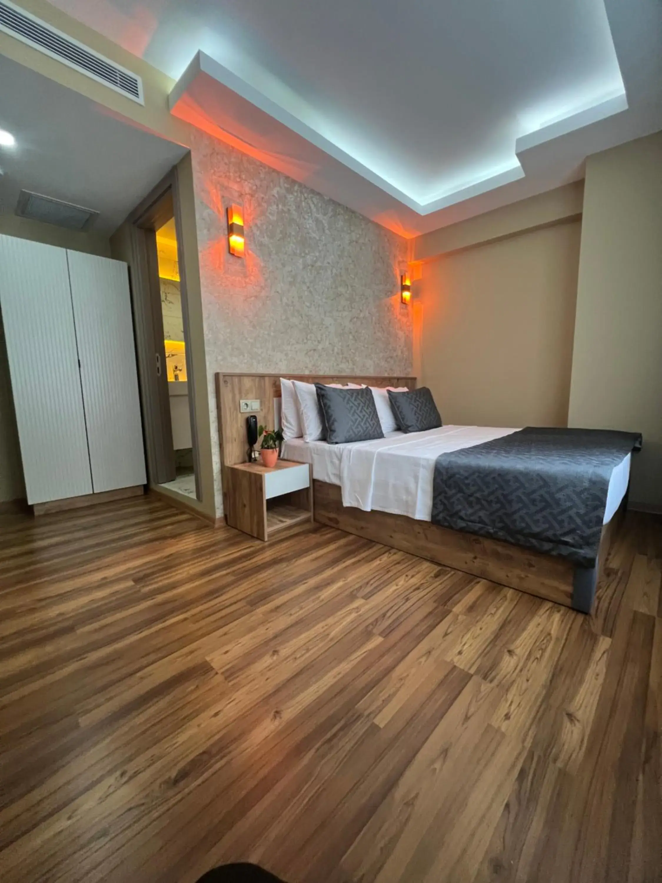 Bed in Özer Palace Hotel Bed in Özer Palace Hotel