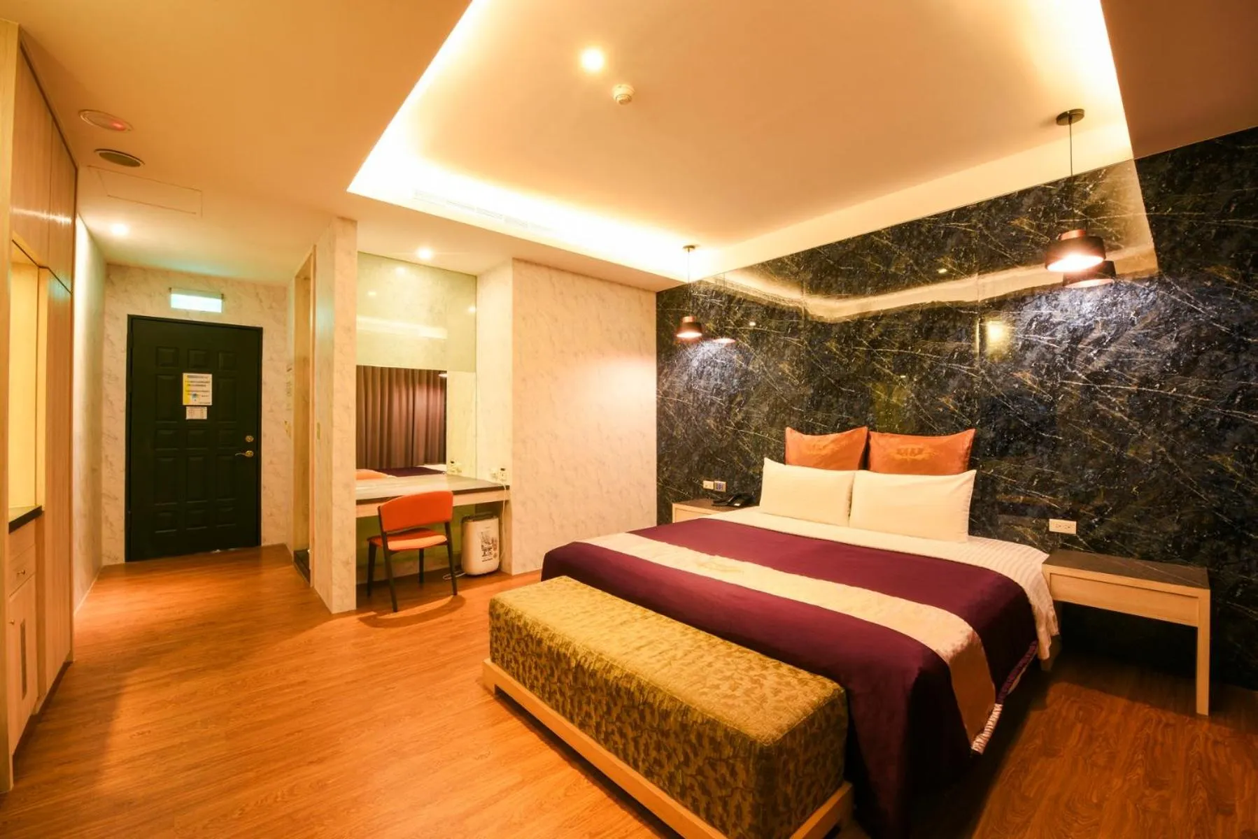 Bed in Belle Song Motel