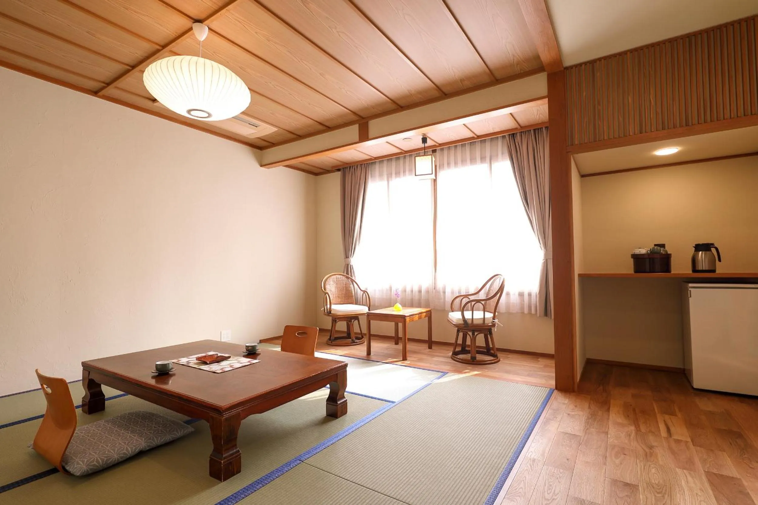 Living room in Tsukasaya Ryokan