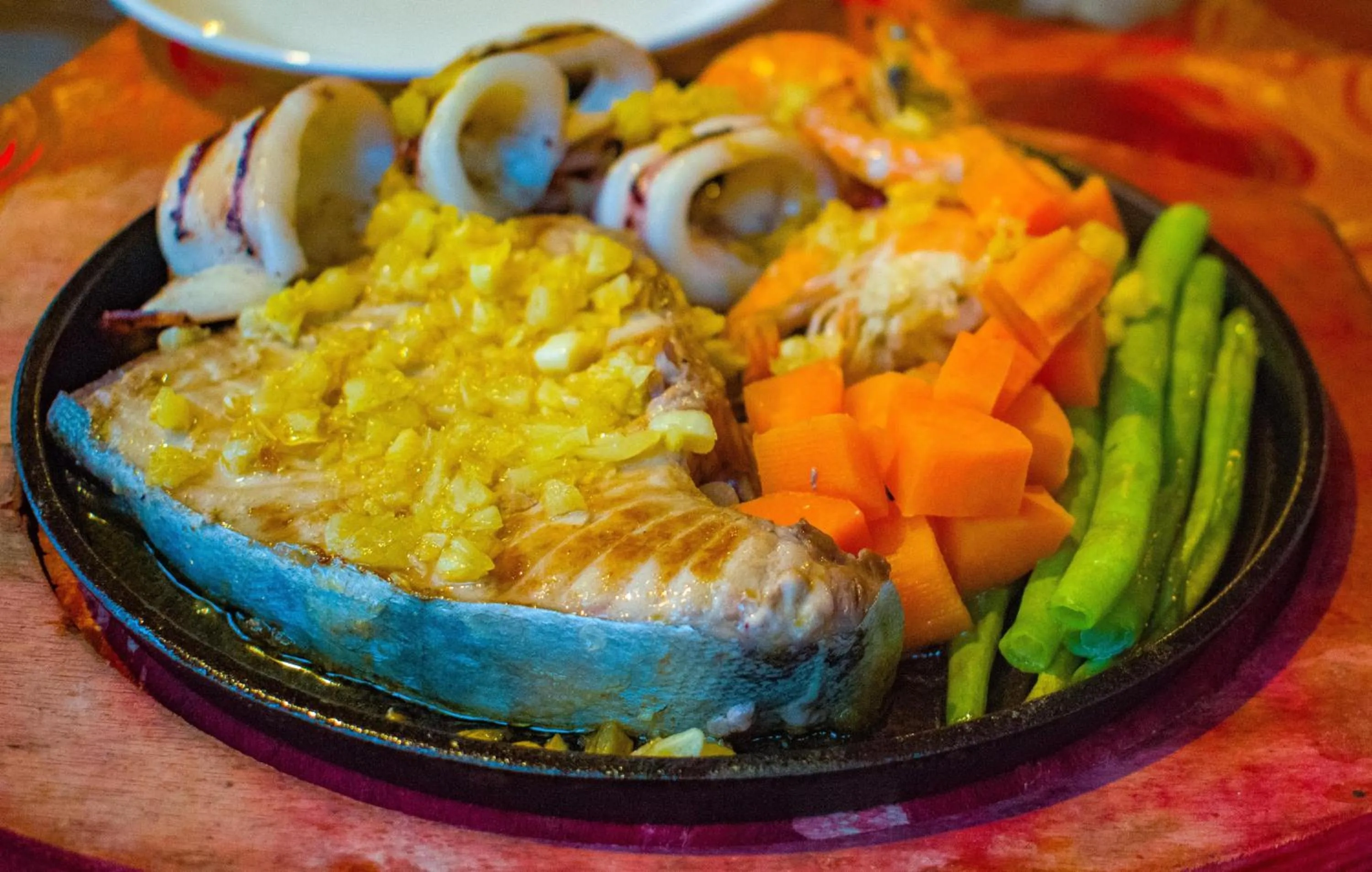 Restaurant/places to eat in Sunset Colors