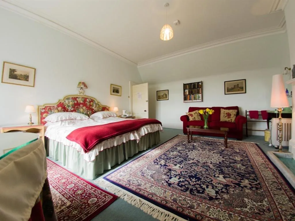 Bedroom, Bed in Lisle Combe