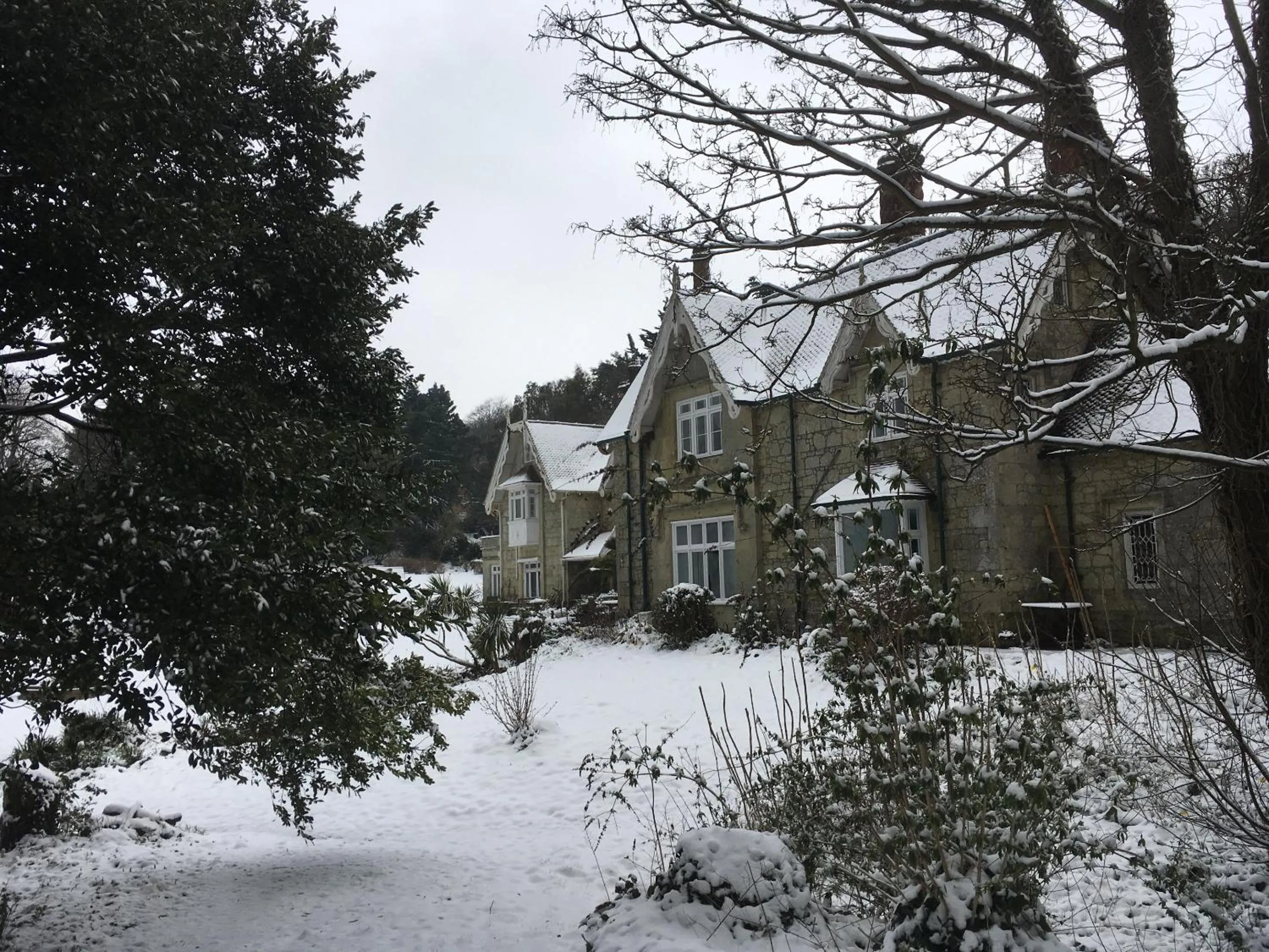 Property building in Lisle Combe