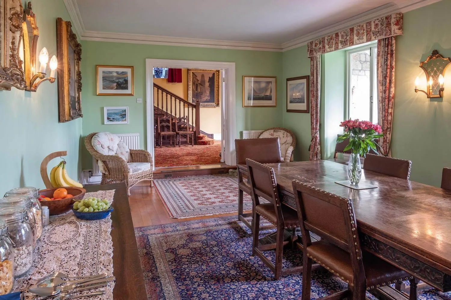 Dining area in Lisle Combe