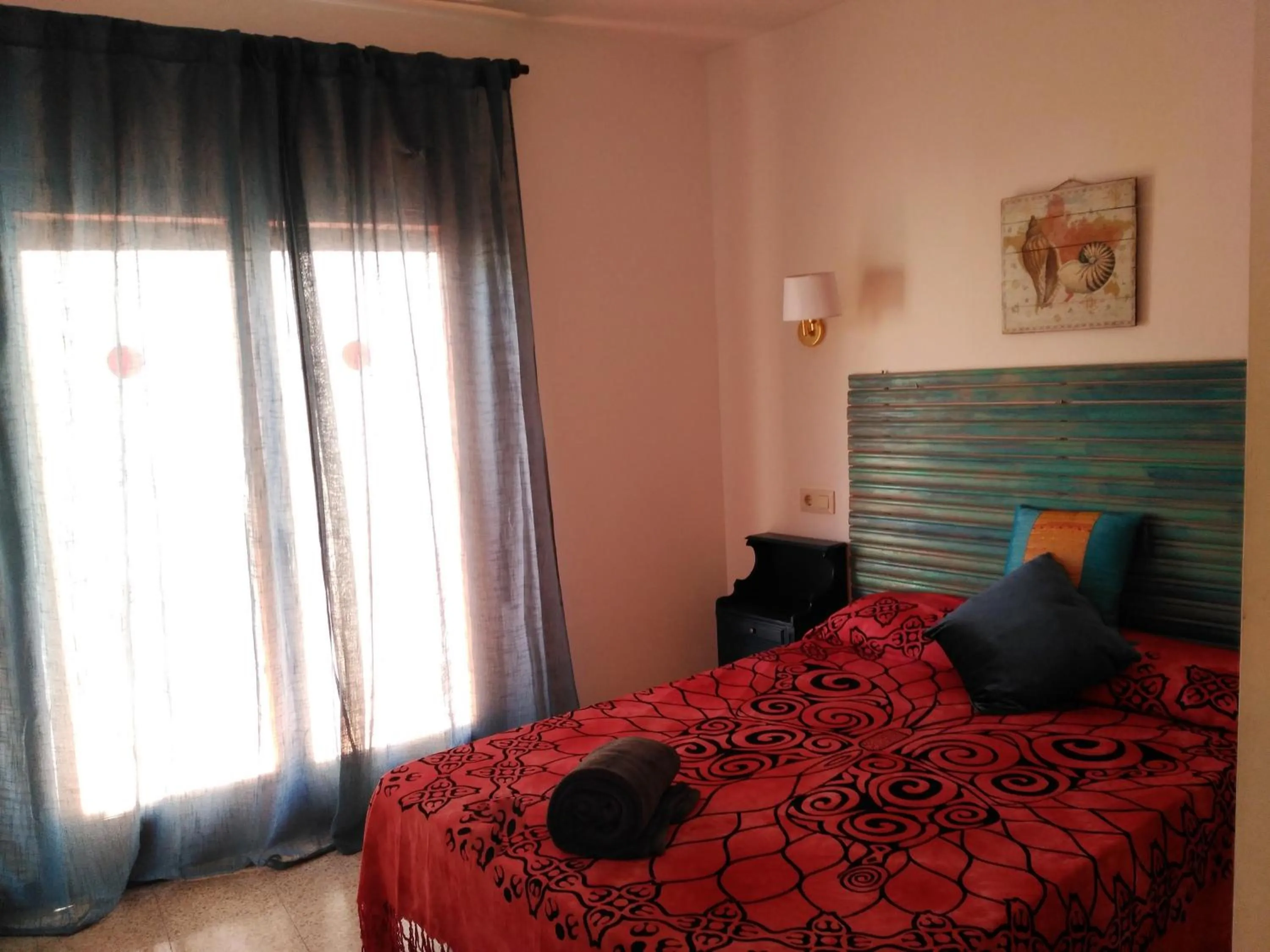 Photo of the whole room, Bed in Hotel Miami