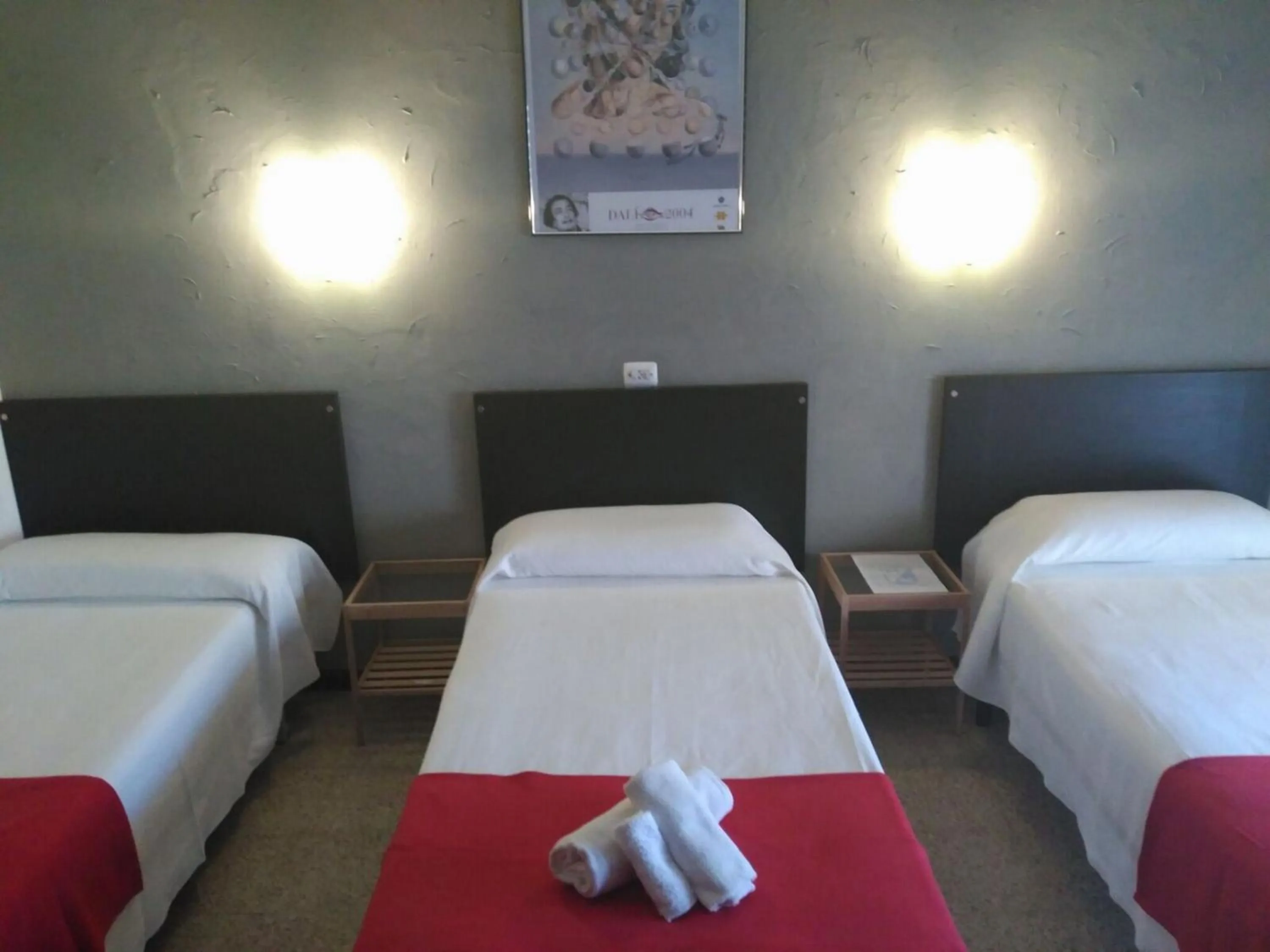 Photo of the whole room, Bed in Hotel Miami