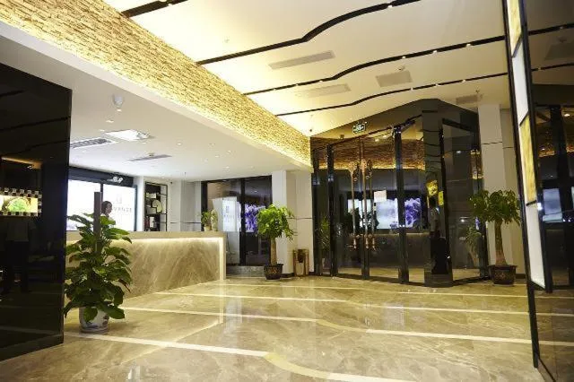 Lobby or reception in Lavande Hotel Sanya Sanya Bay Jixiang Street