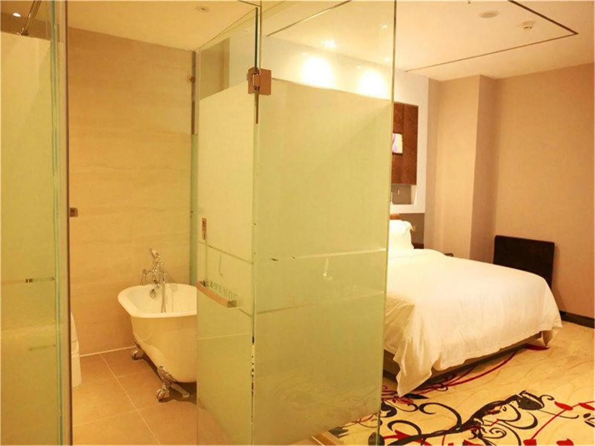 Photo of the whole room, Bed in Lavande Hotel Beijing Tongzhou Guoyuan