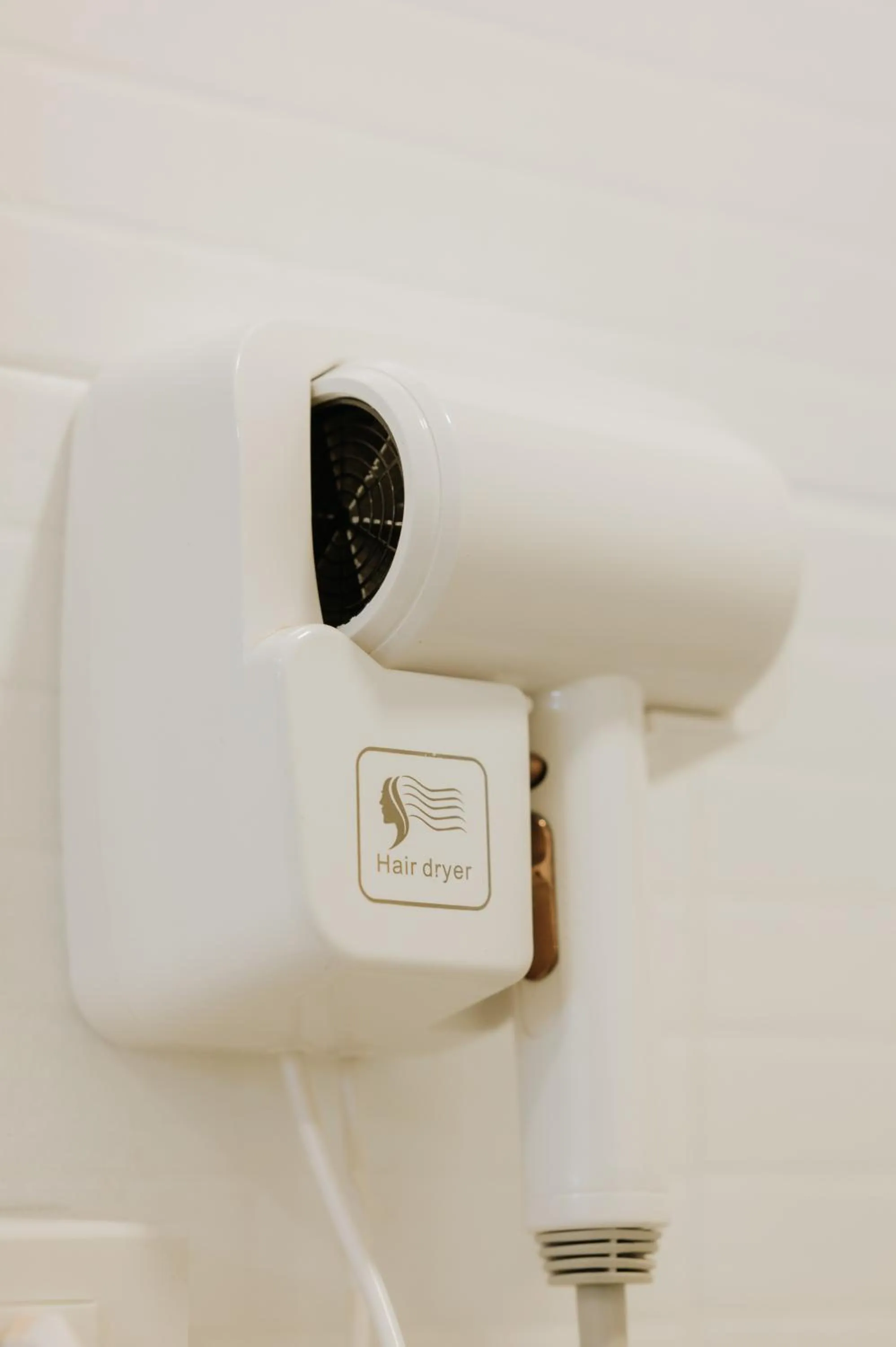 hair dryier in SamaiLaos Residence