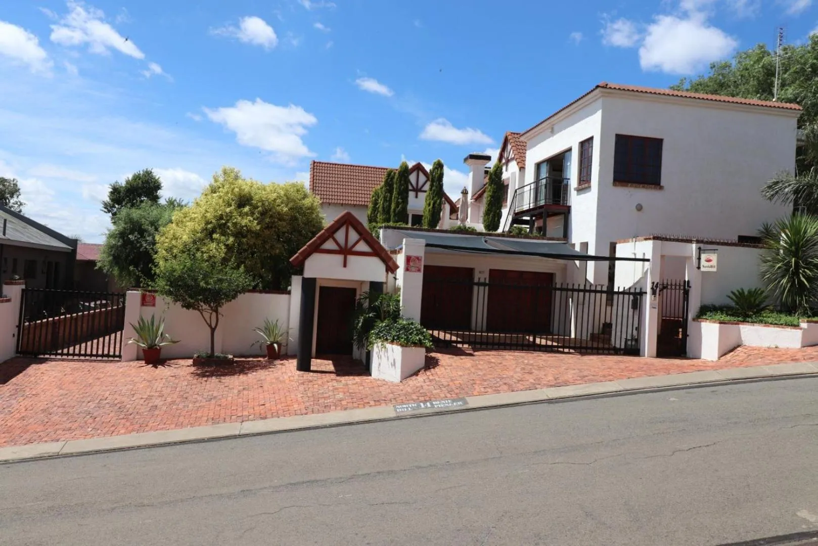 North Hill Guesthouse