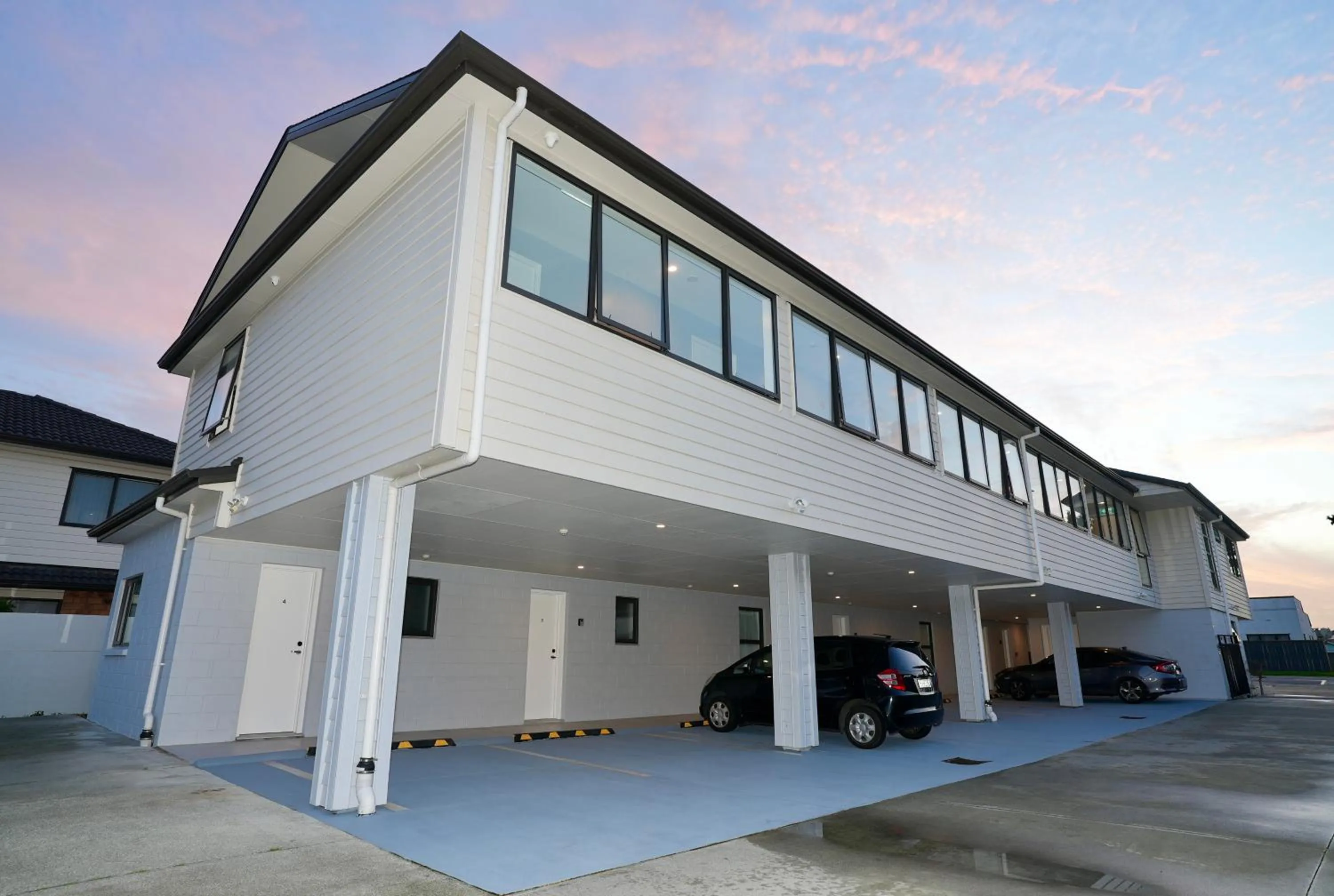 Property building in Airport Delight Motel