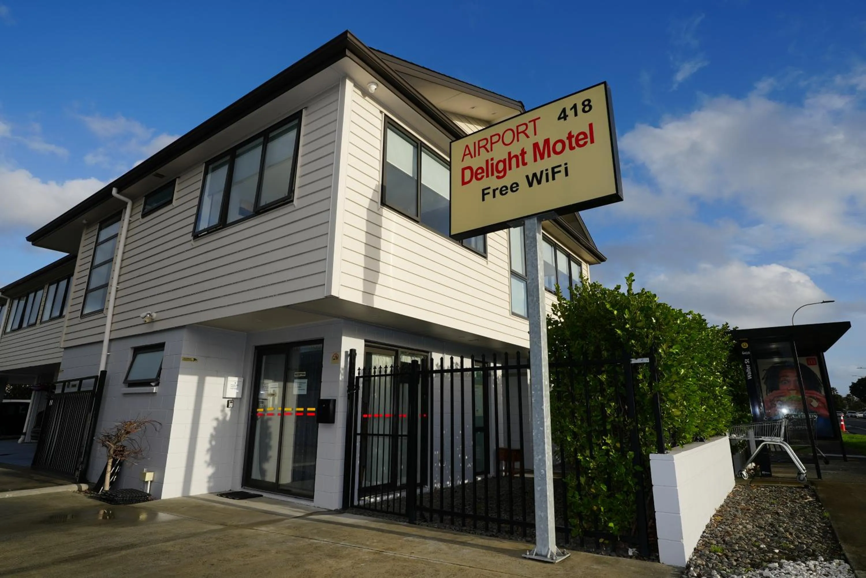 Airport Delight Motel