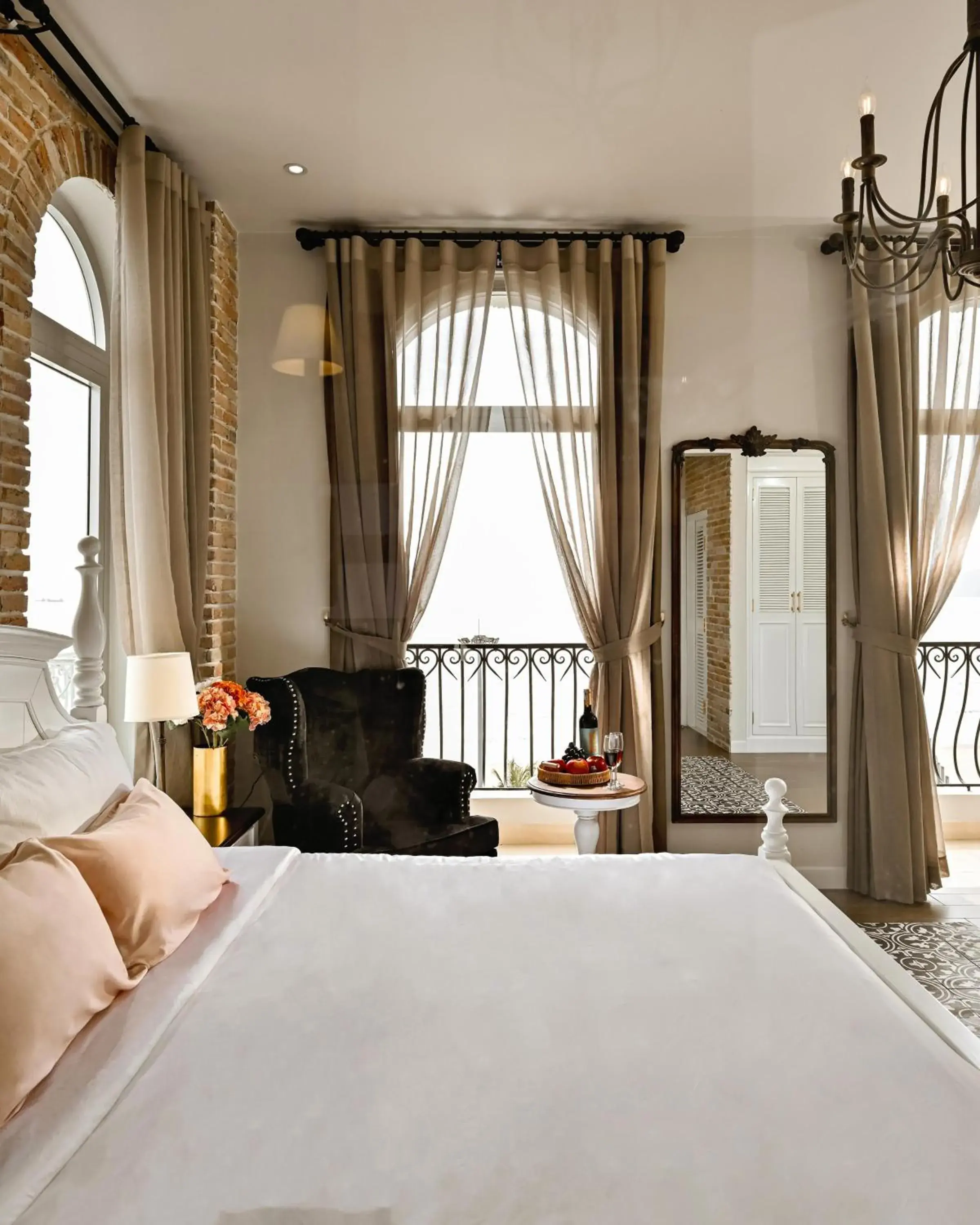 Deluxe Double Room with Balcony and Sea View in The Luna Boutique Hotel Deluxe Double Room with Balcony and Sea View in The Luna Boutique Hotel