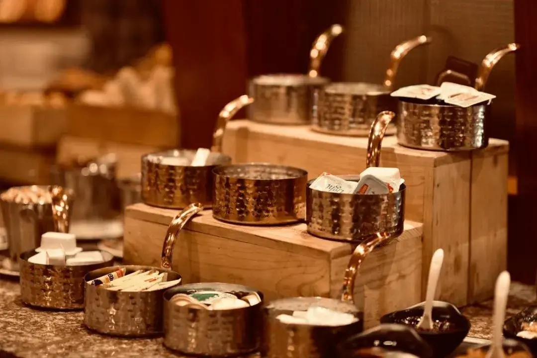 Food and drinks in Hotel Memling Food and drinks in Hotel Memling