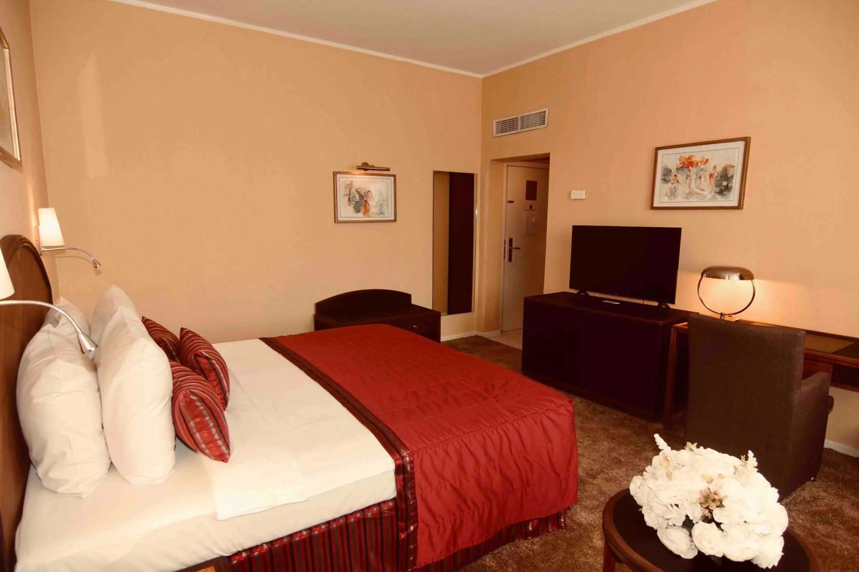 Bed in Hotel Memling