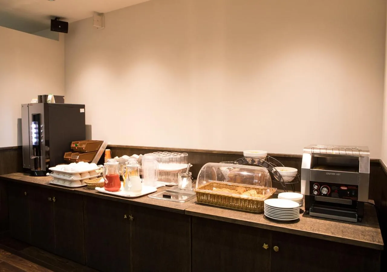 Buffet breakfast in Hotel Claiton Esaka