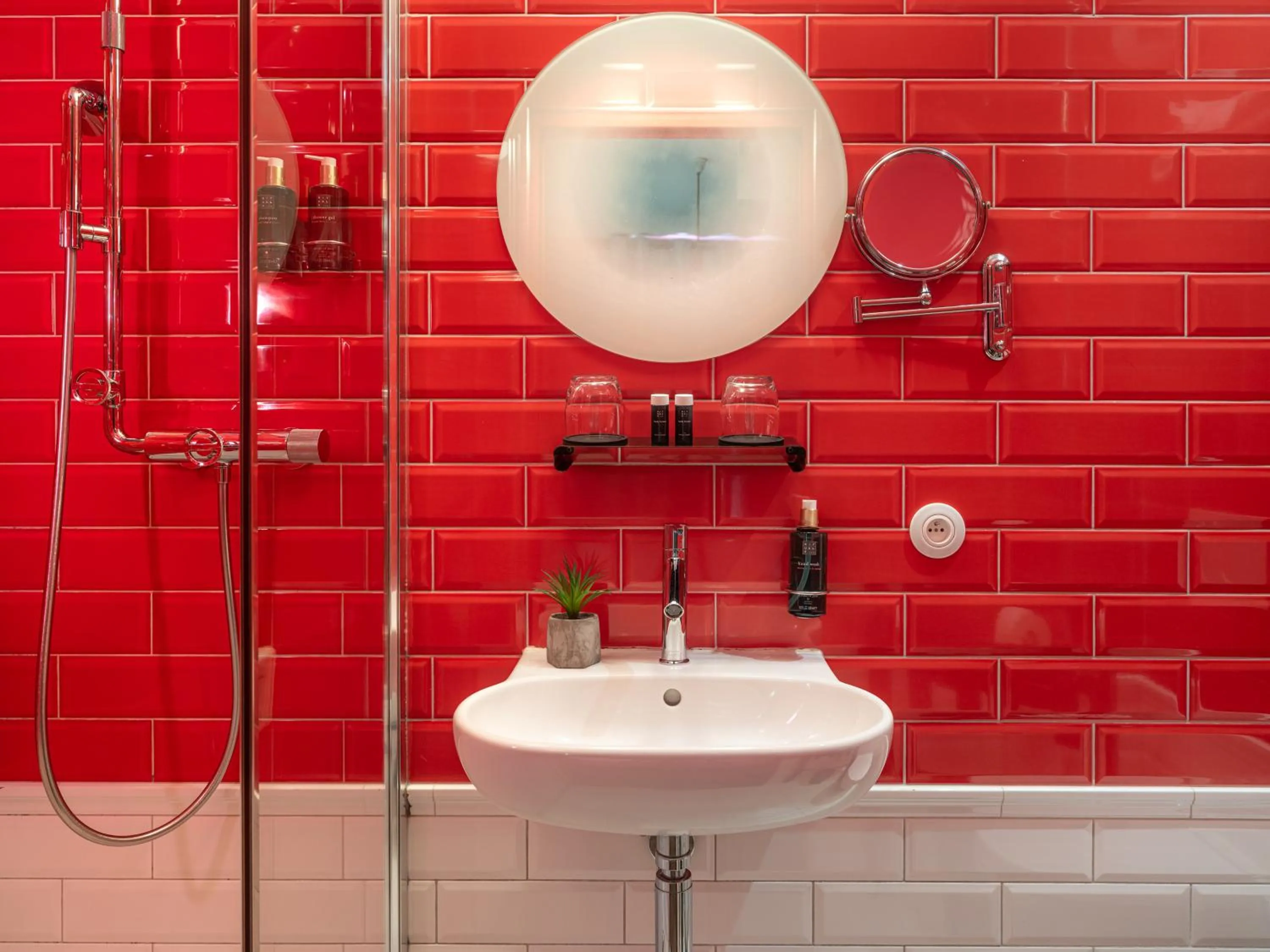 Bathroom in Hôtel Exquis