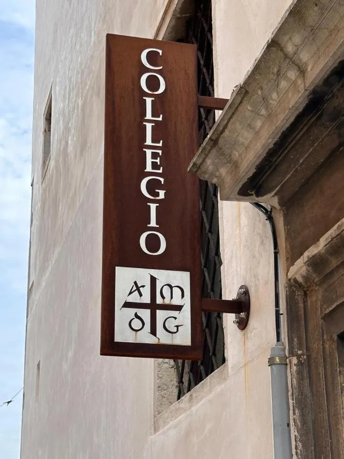 Property building in Ostello AMDG