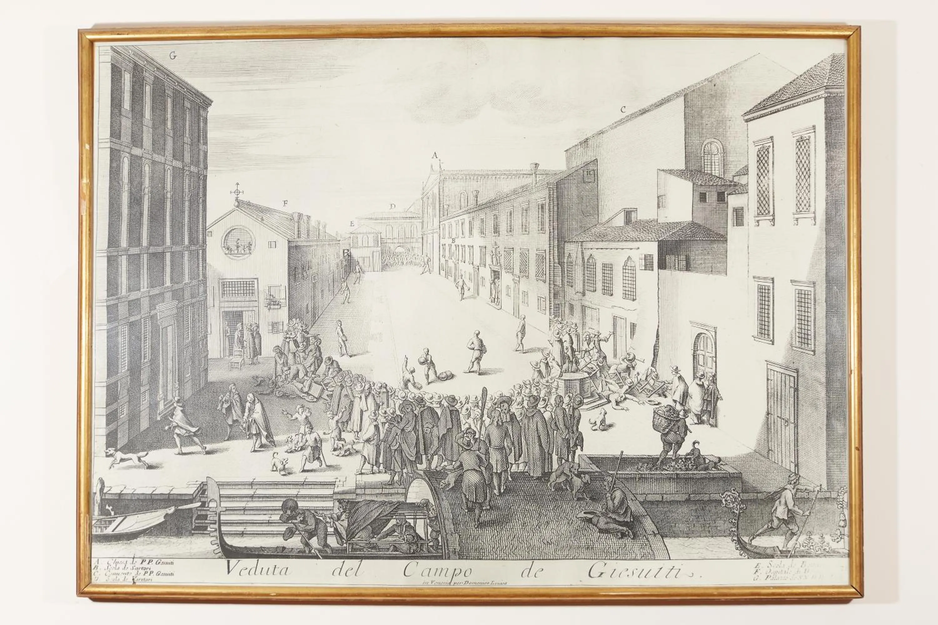 Decorative detail in Ostello AMDG