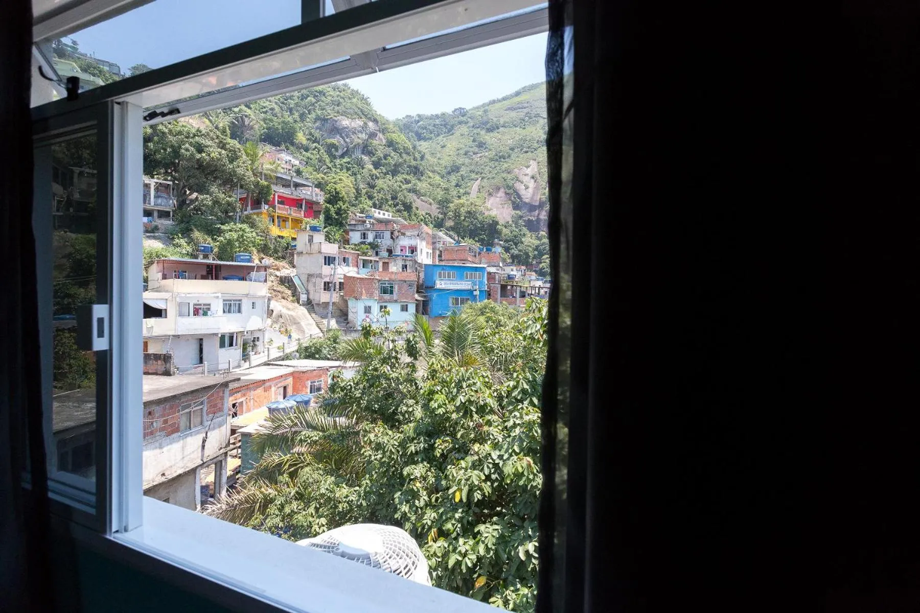 Street view in Natural Do Rio Guesthouse