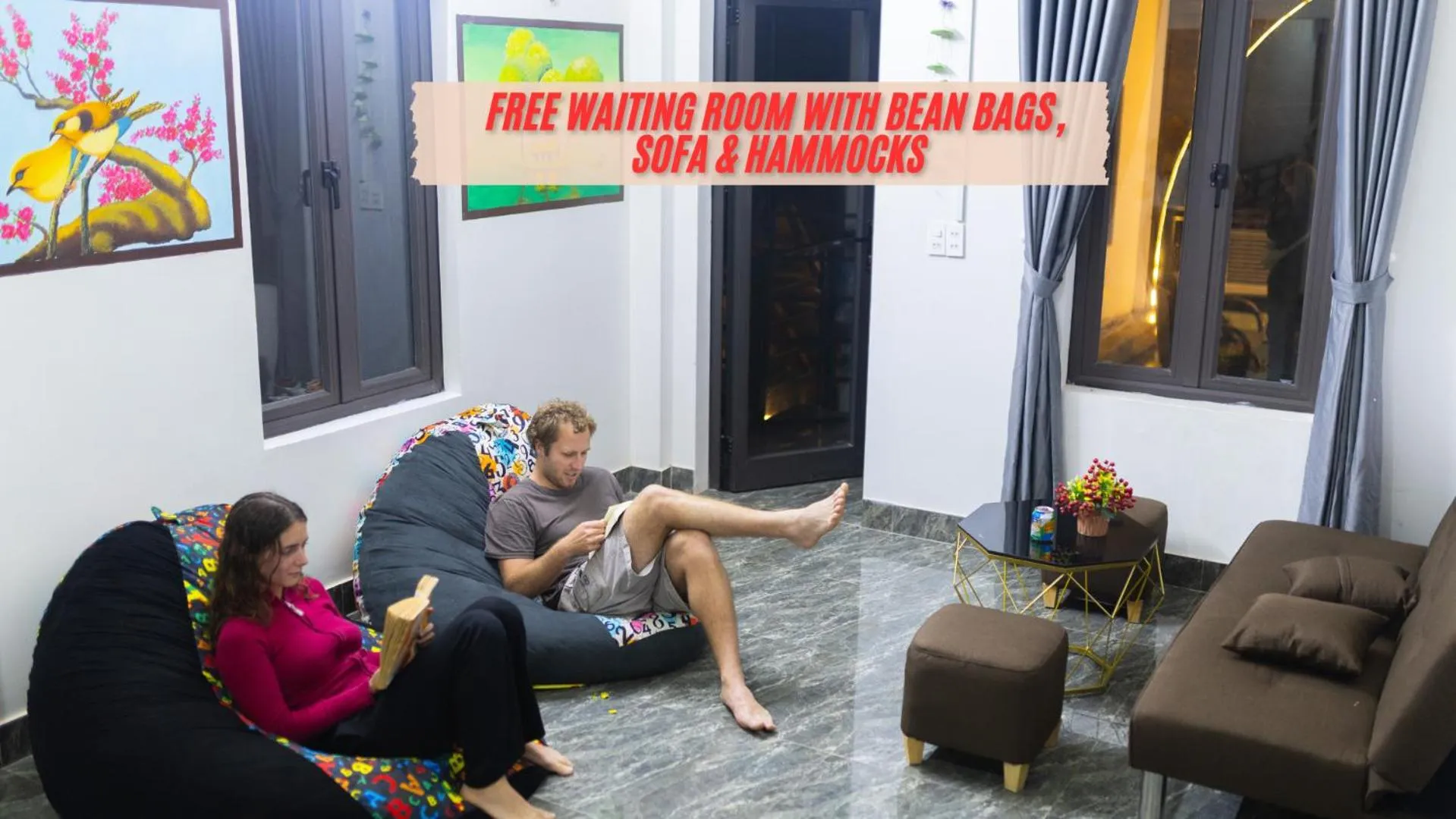 Communal lounge/ TV room in Green Riverside Cosy Home