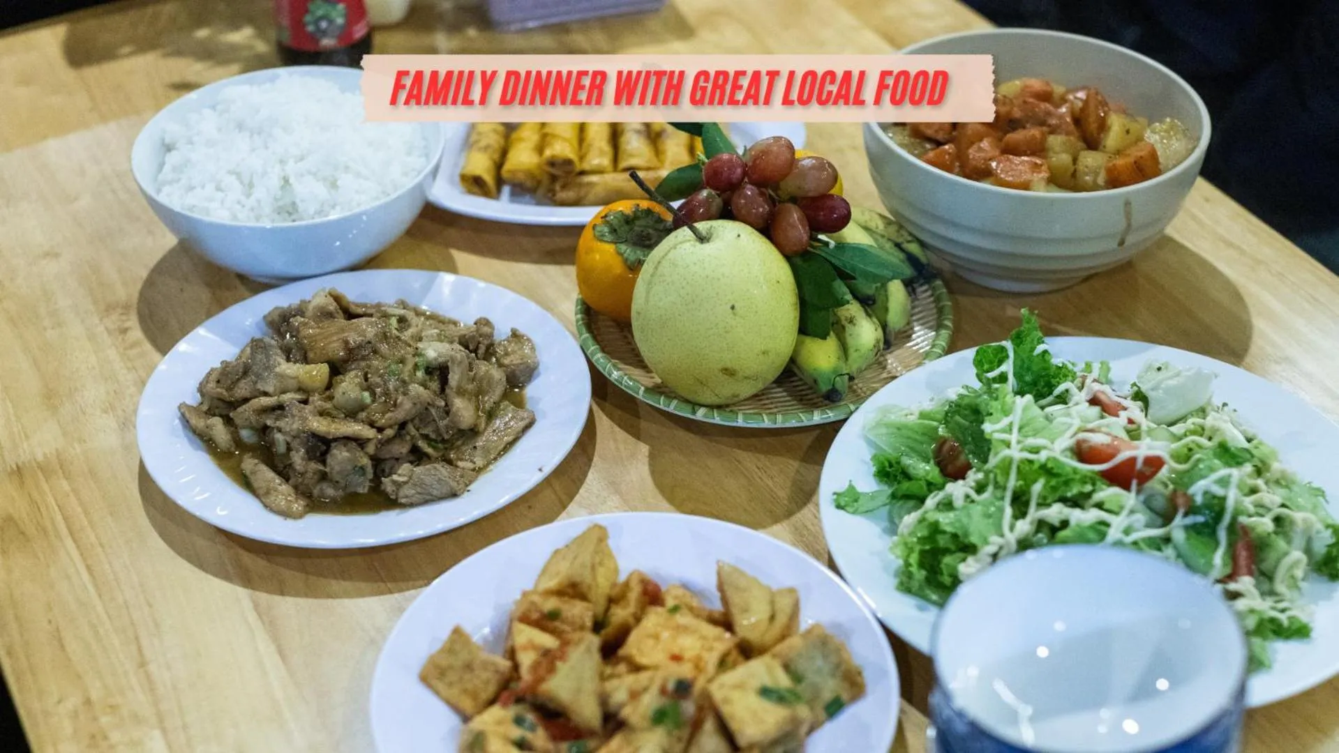 Food and drinks in Green Riverside Cosy Home