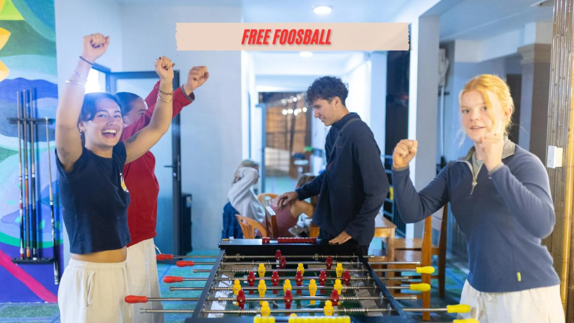 Communal lounge/ TV room in Green Riverside Cosy Home