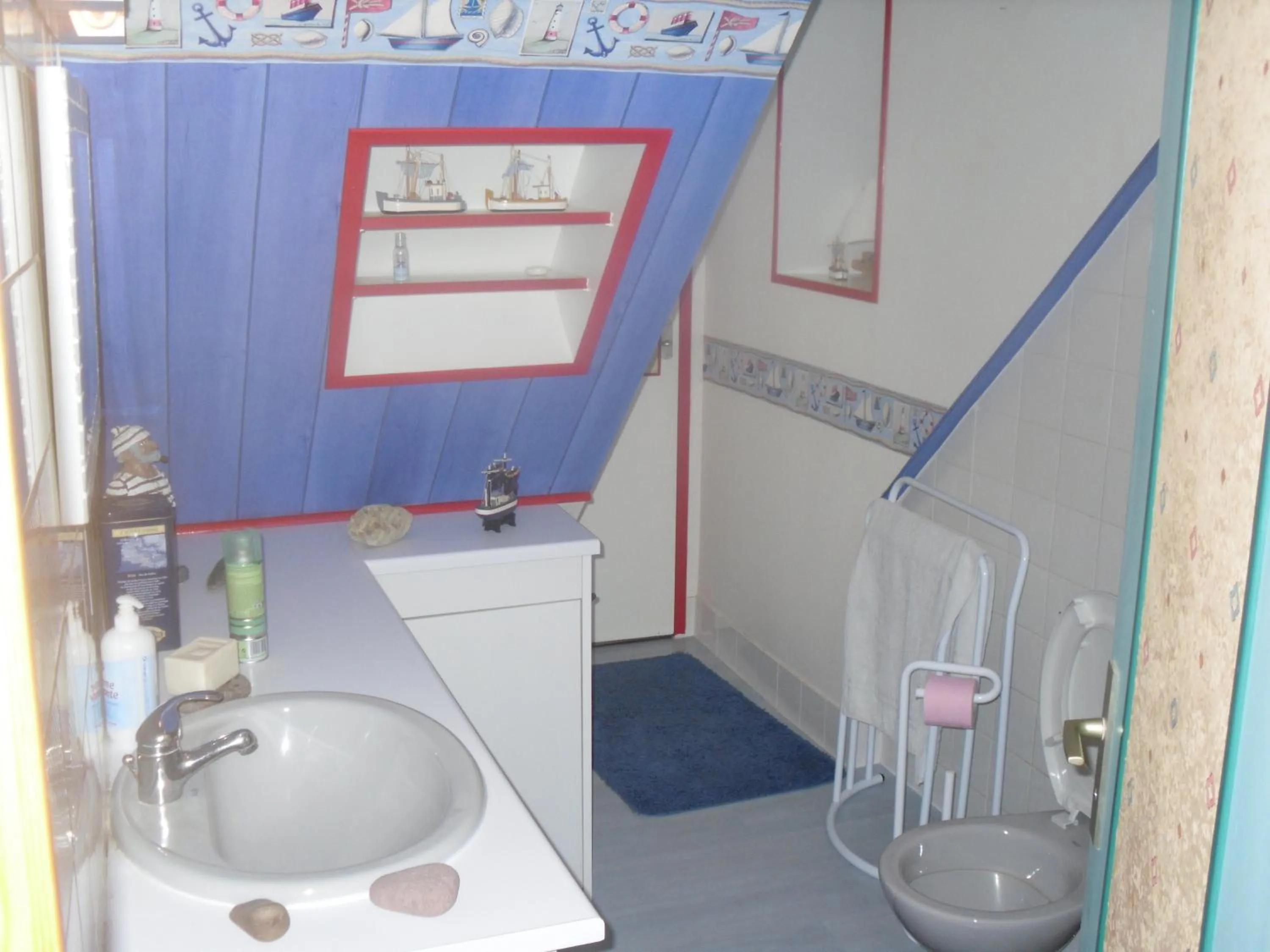 Bathroom in Chambre D'hôte De La Rotterie