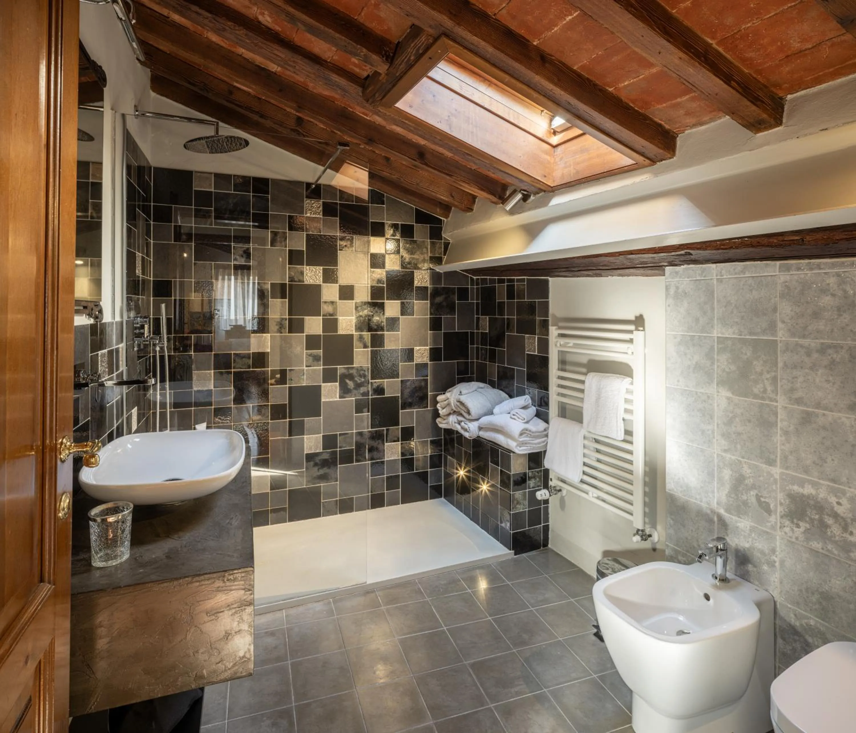Bathroom in Canto degli Scali