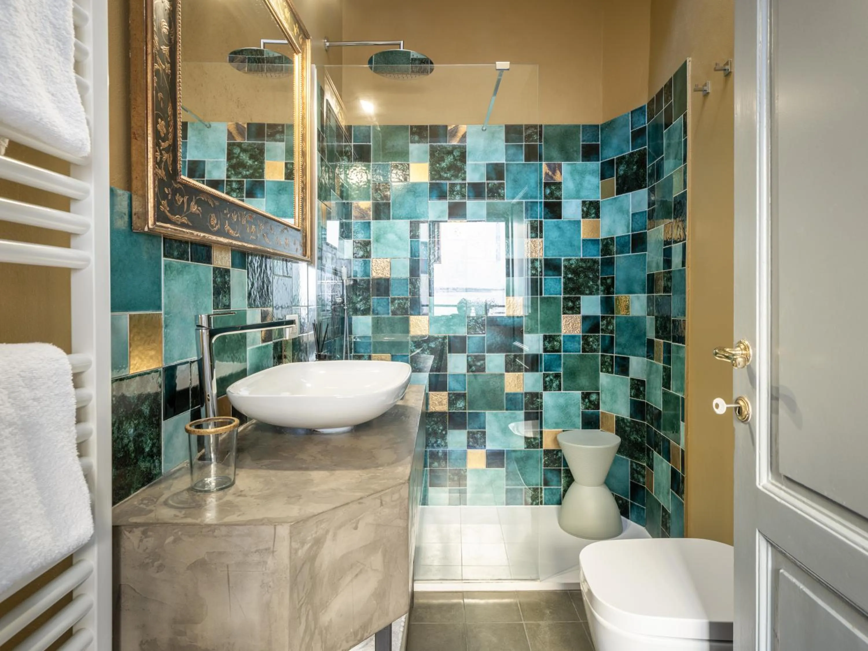 Bathroom in Canto degli Scali