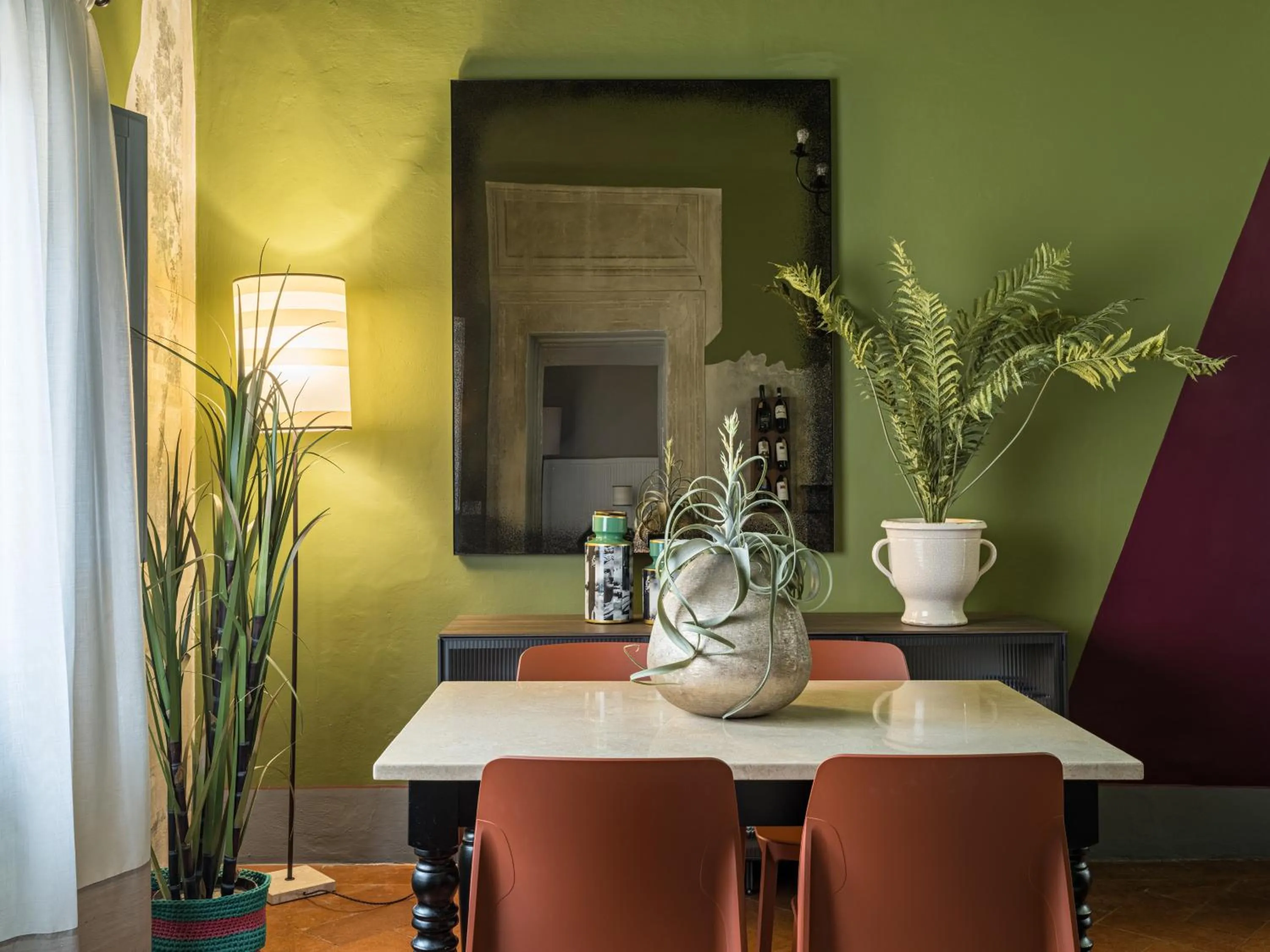 Dining area in Canto degli Scali