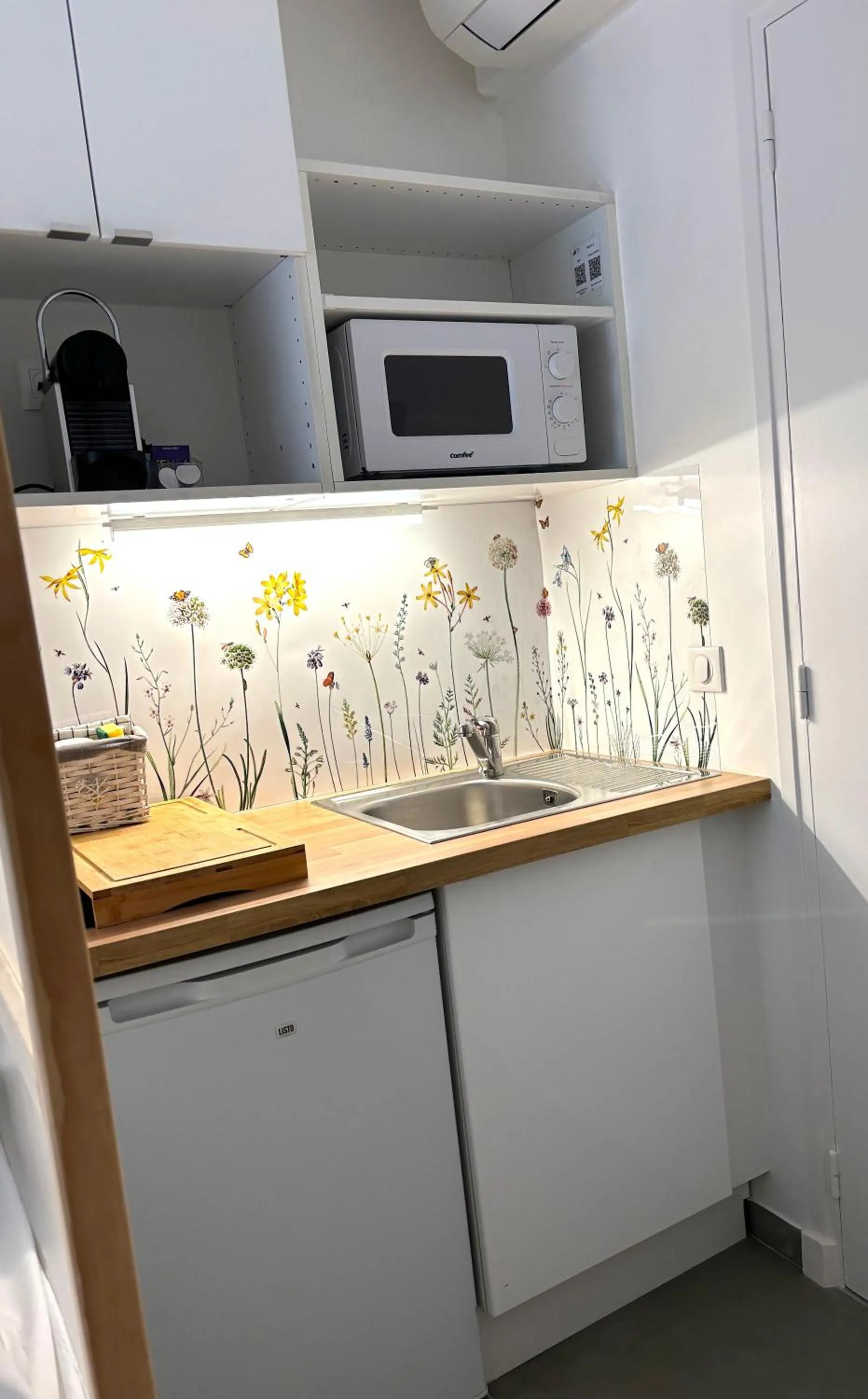 Kitchen or kitchenette in Beatrice et Emmanuel Meublé Eiffel