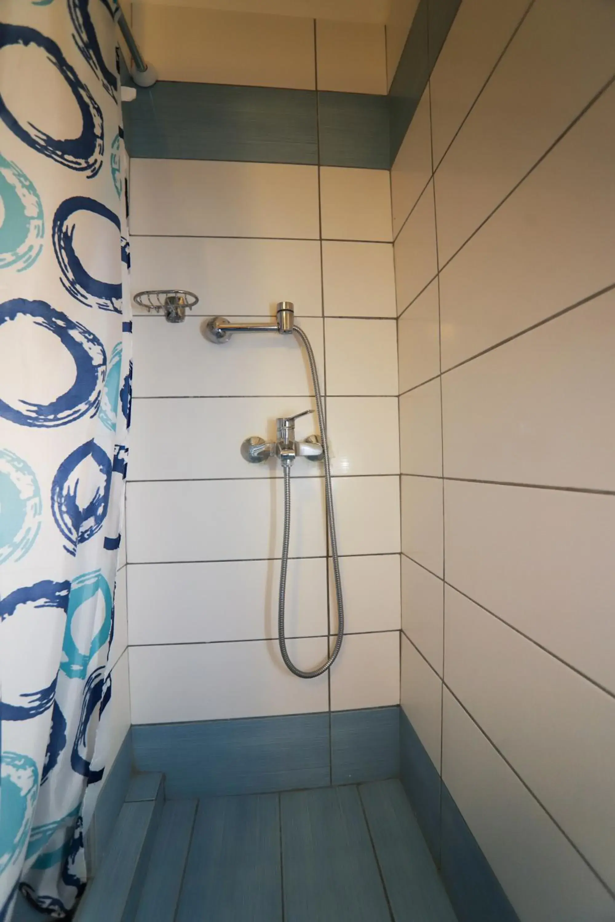 Quadruple Room in Europe Hotel Quadruple Room in Europe Hotel