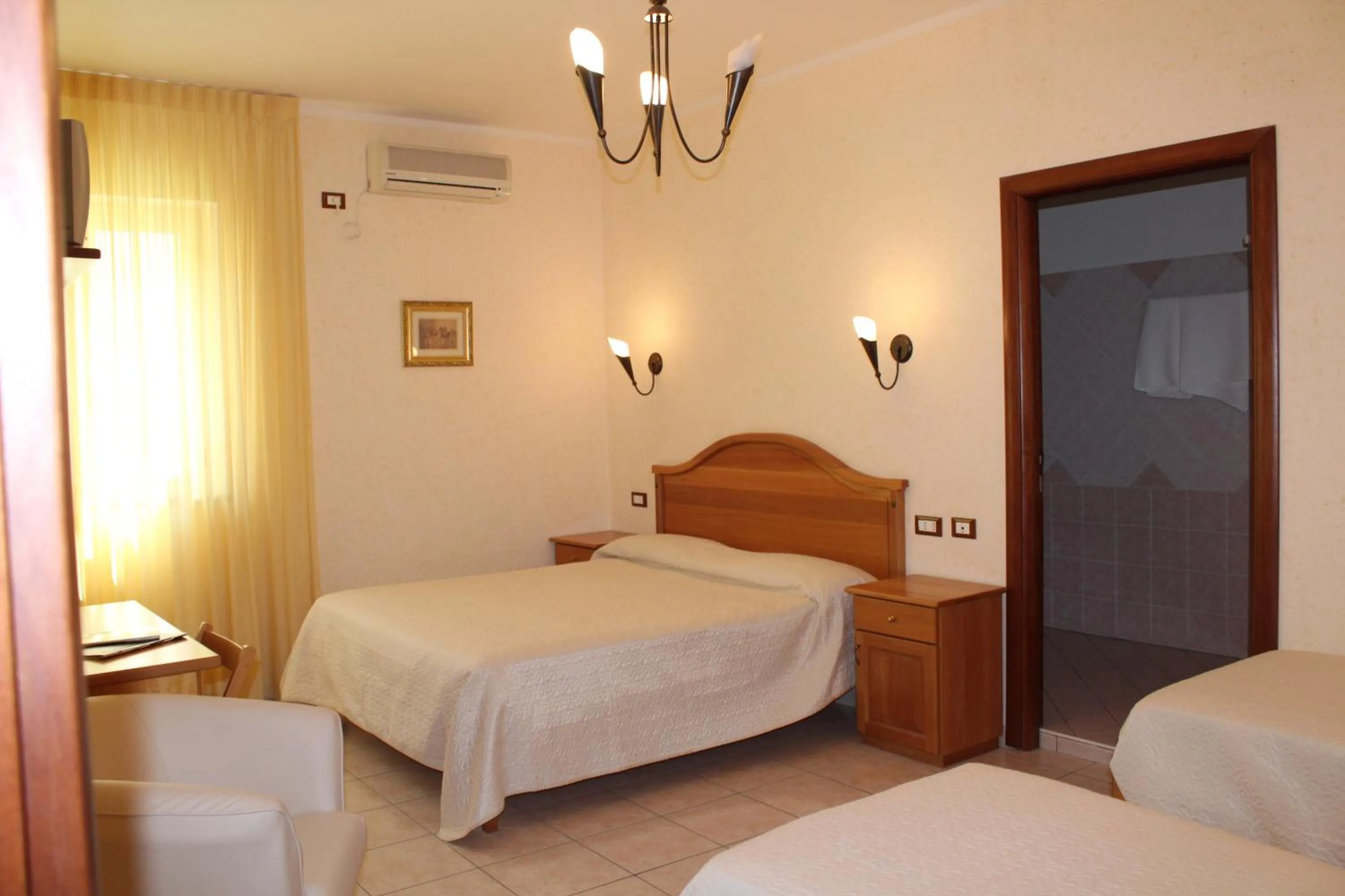 Bed in Hotel Ristorante L'Avvenire