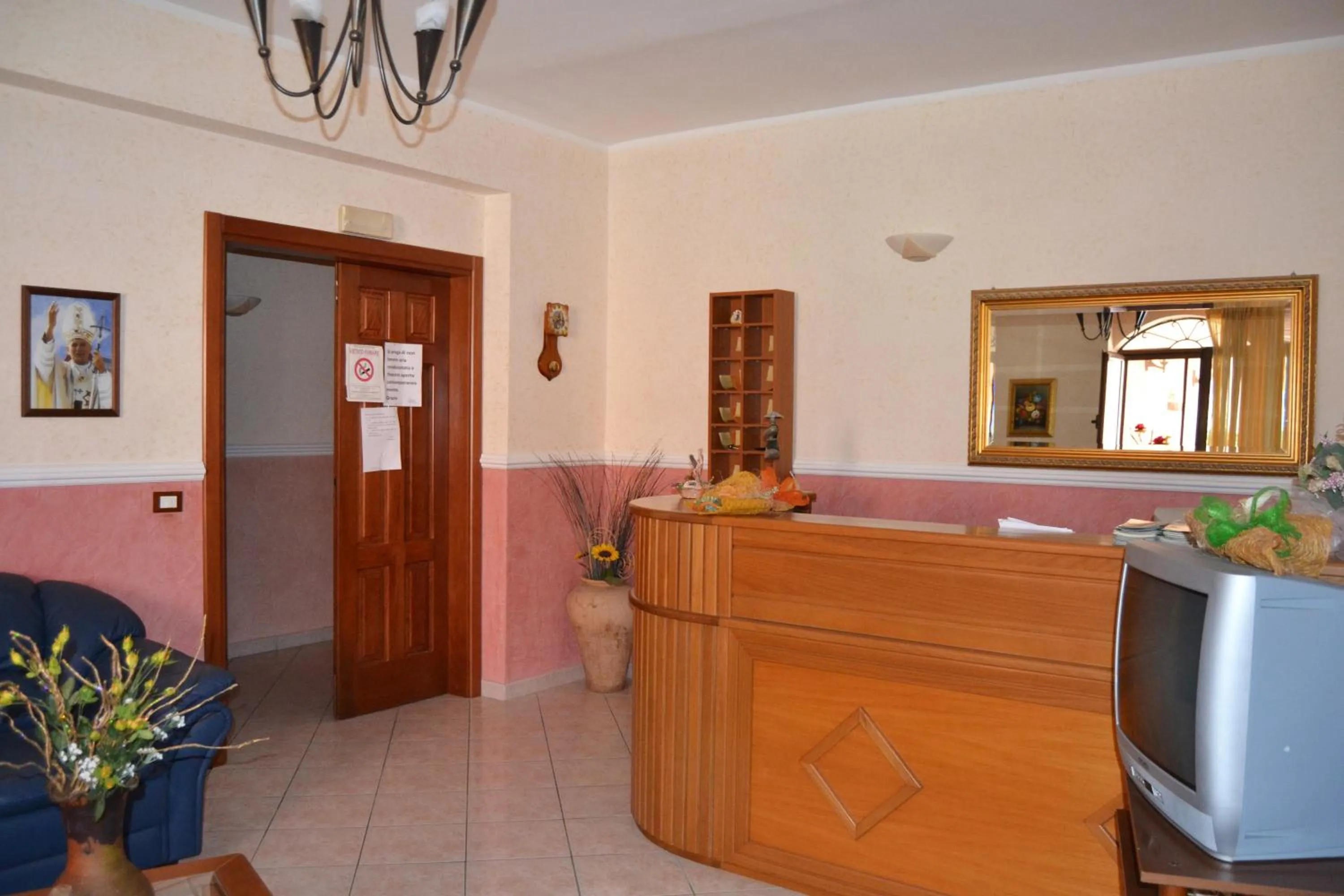 Lobby or reception in Hotel Ristorante L'Avvenire