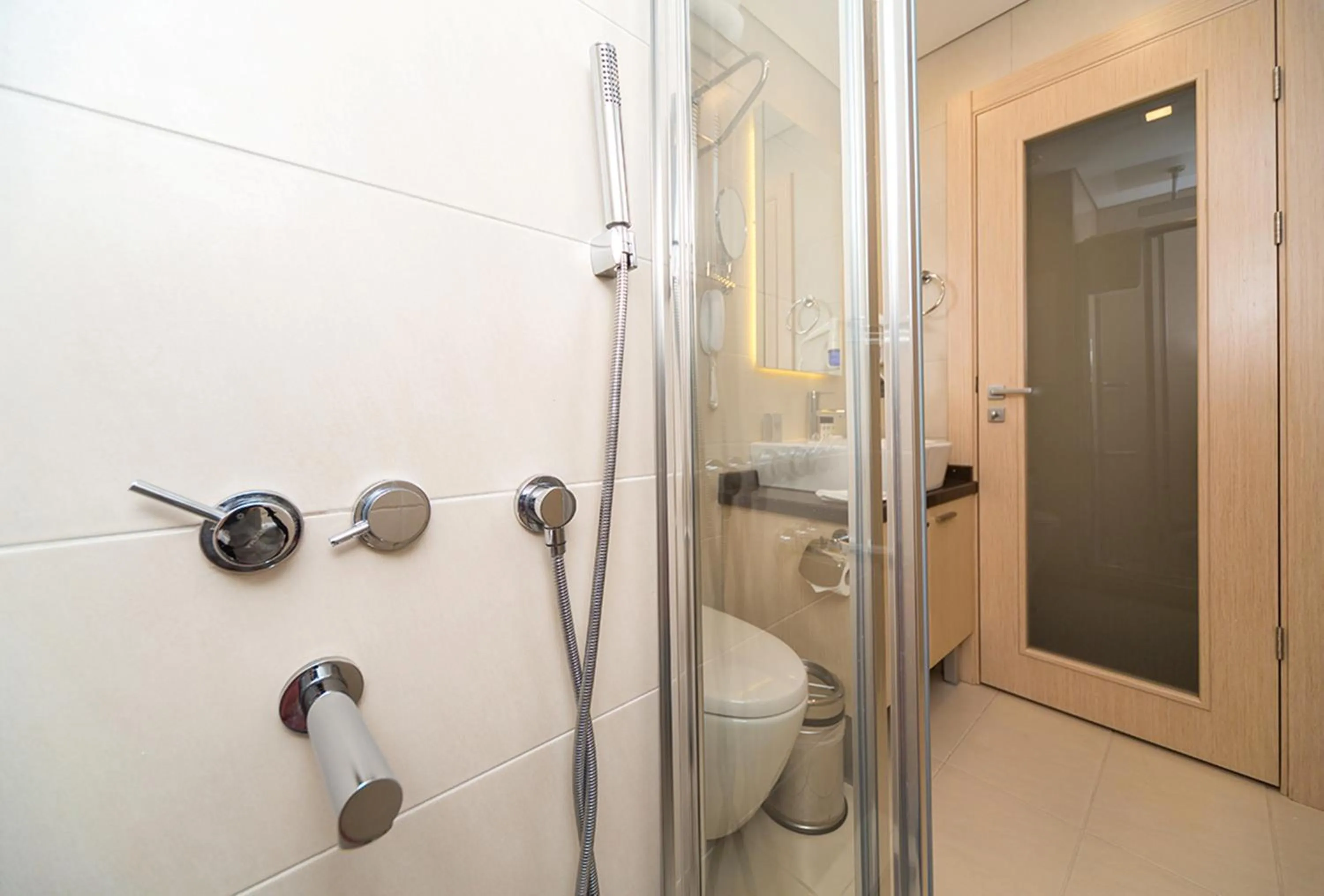 Bathroom in Molton Monapart Mecidiyekoy