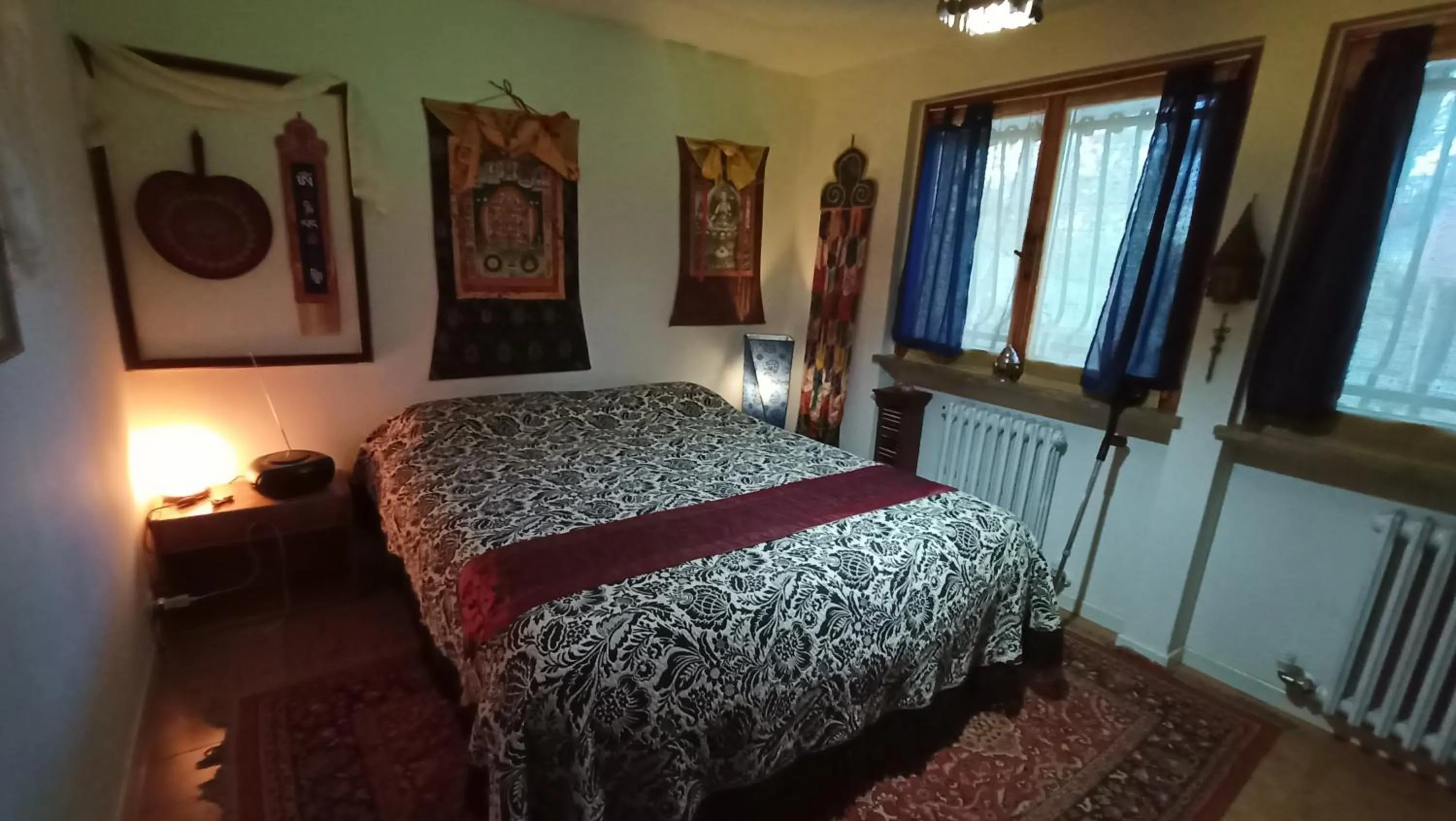 Bed in Butterfly B&B