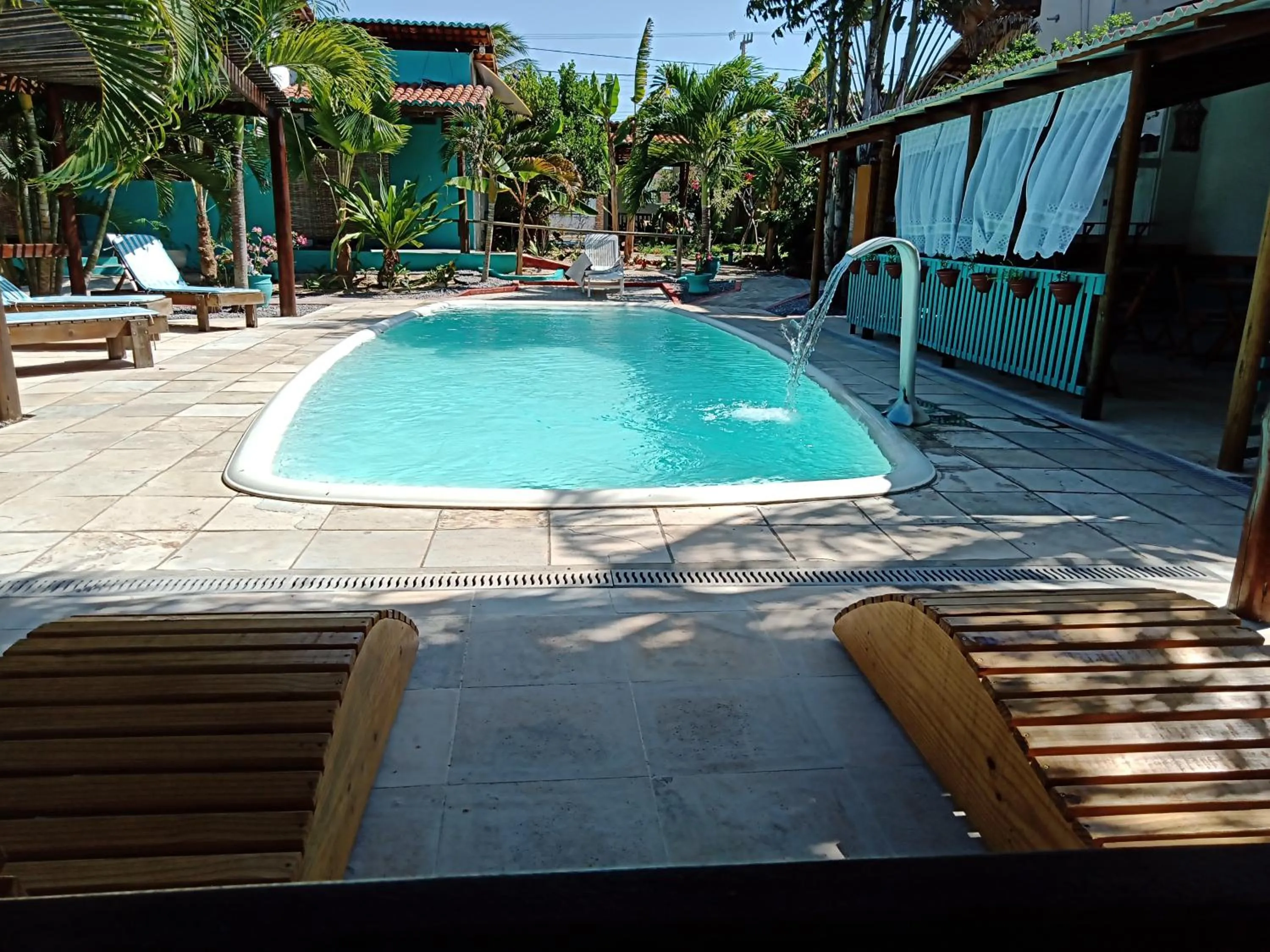 Pool view in Hawaii Flats
