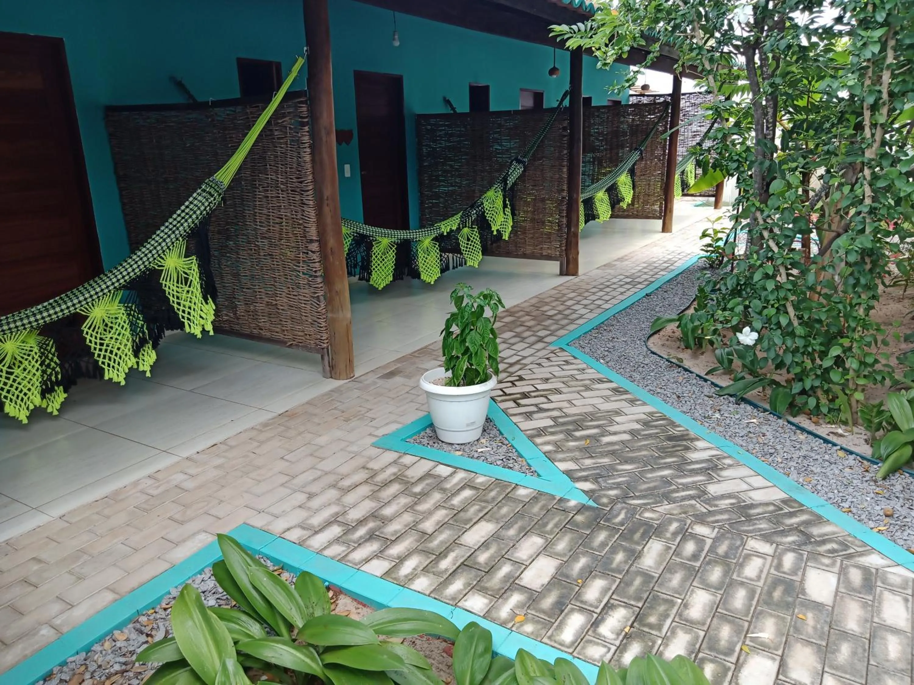 Spring in Hawaii Flats