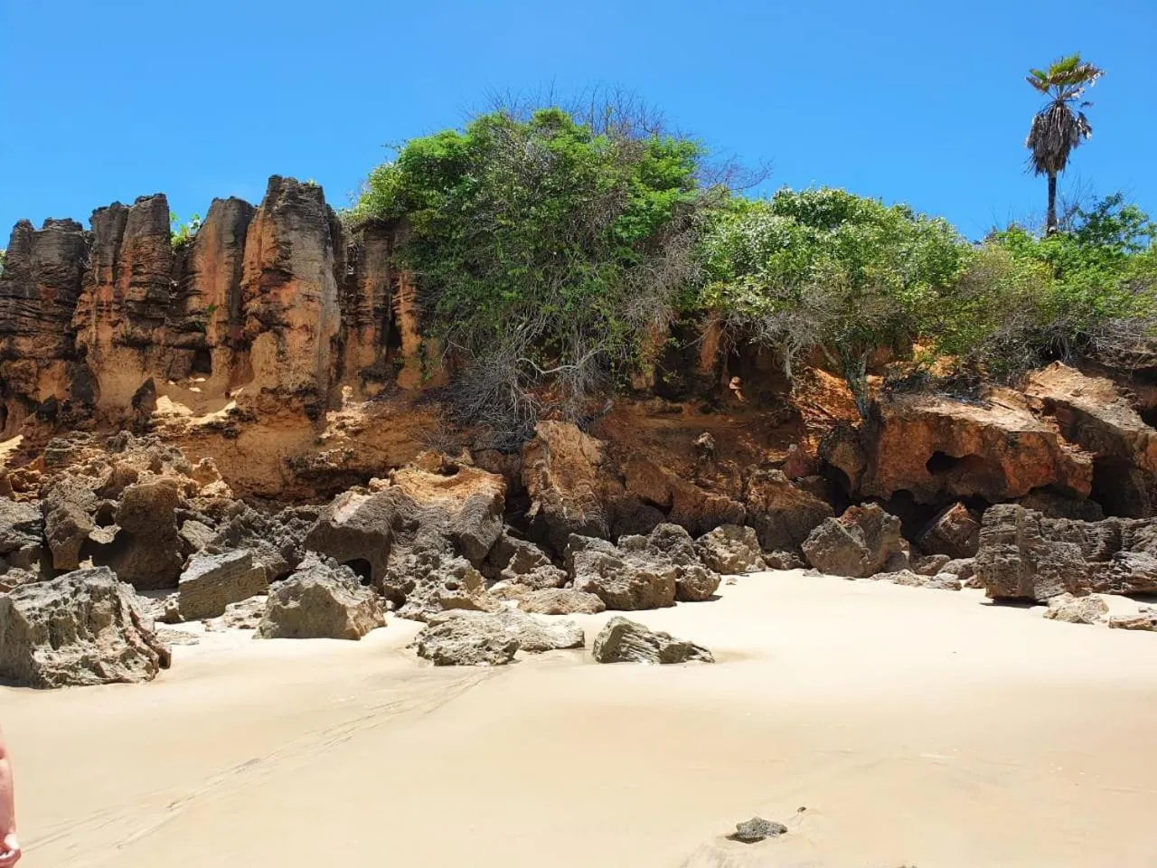 Nearby landmark in Hawaii Flats