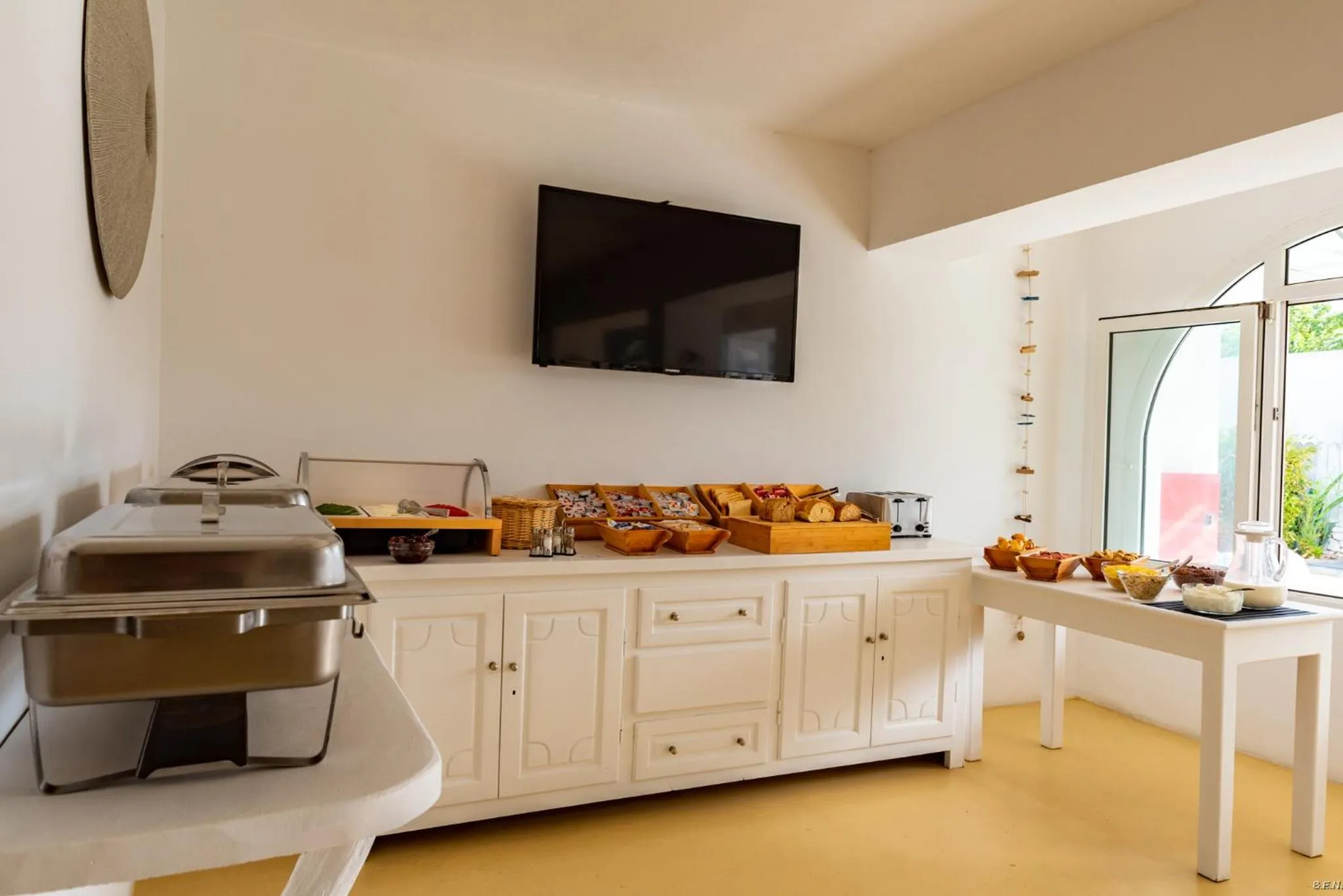 Buffet breakfast in Anamar Blu