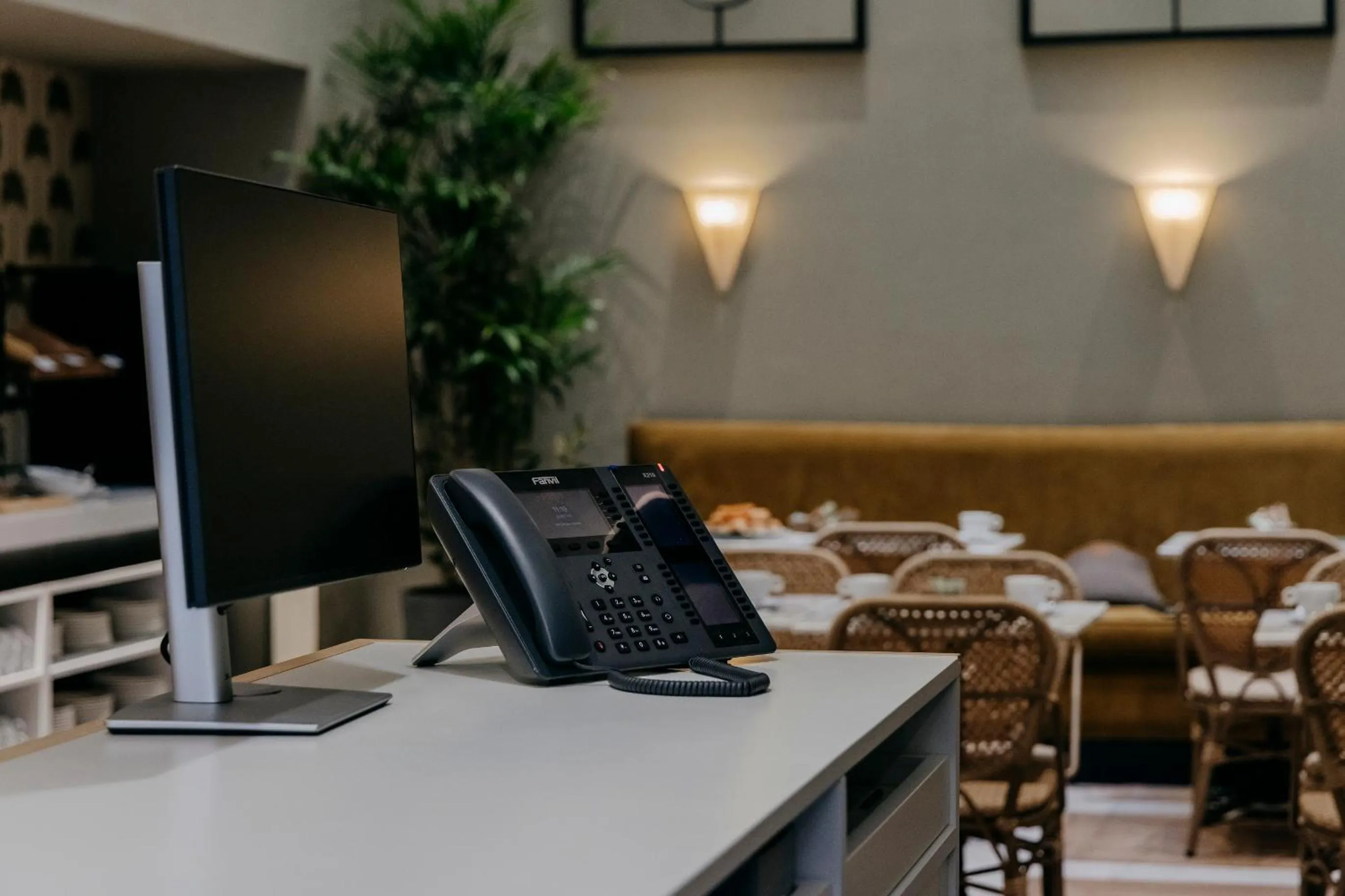 Lobby or reception in Hotel Pax Atocha
