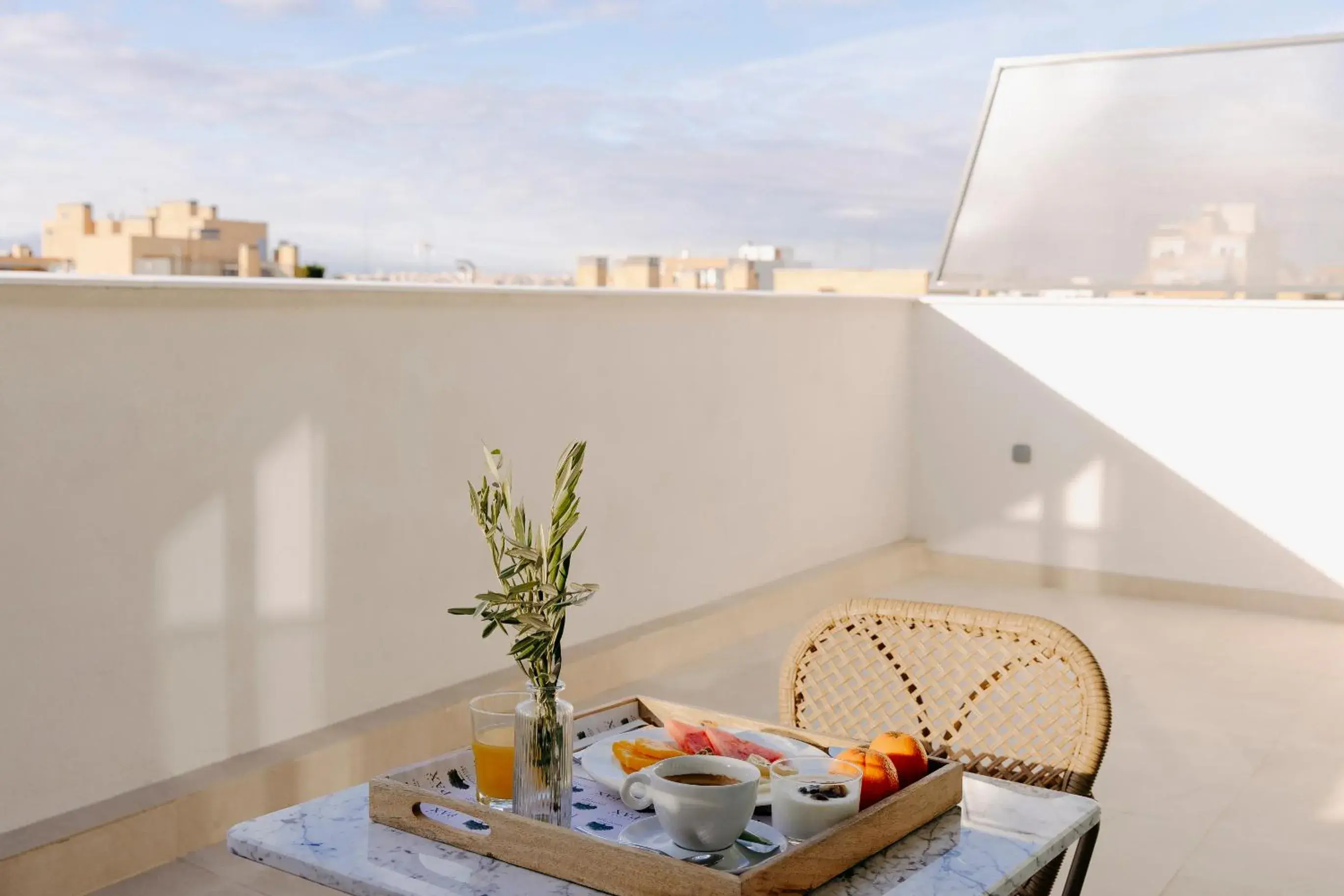 Superior Double or Twin Room with Terrace in Hotel Pax Atocha Superior Double or Twin Room with Terrace in Hotel Pax Atocha